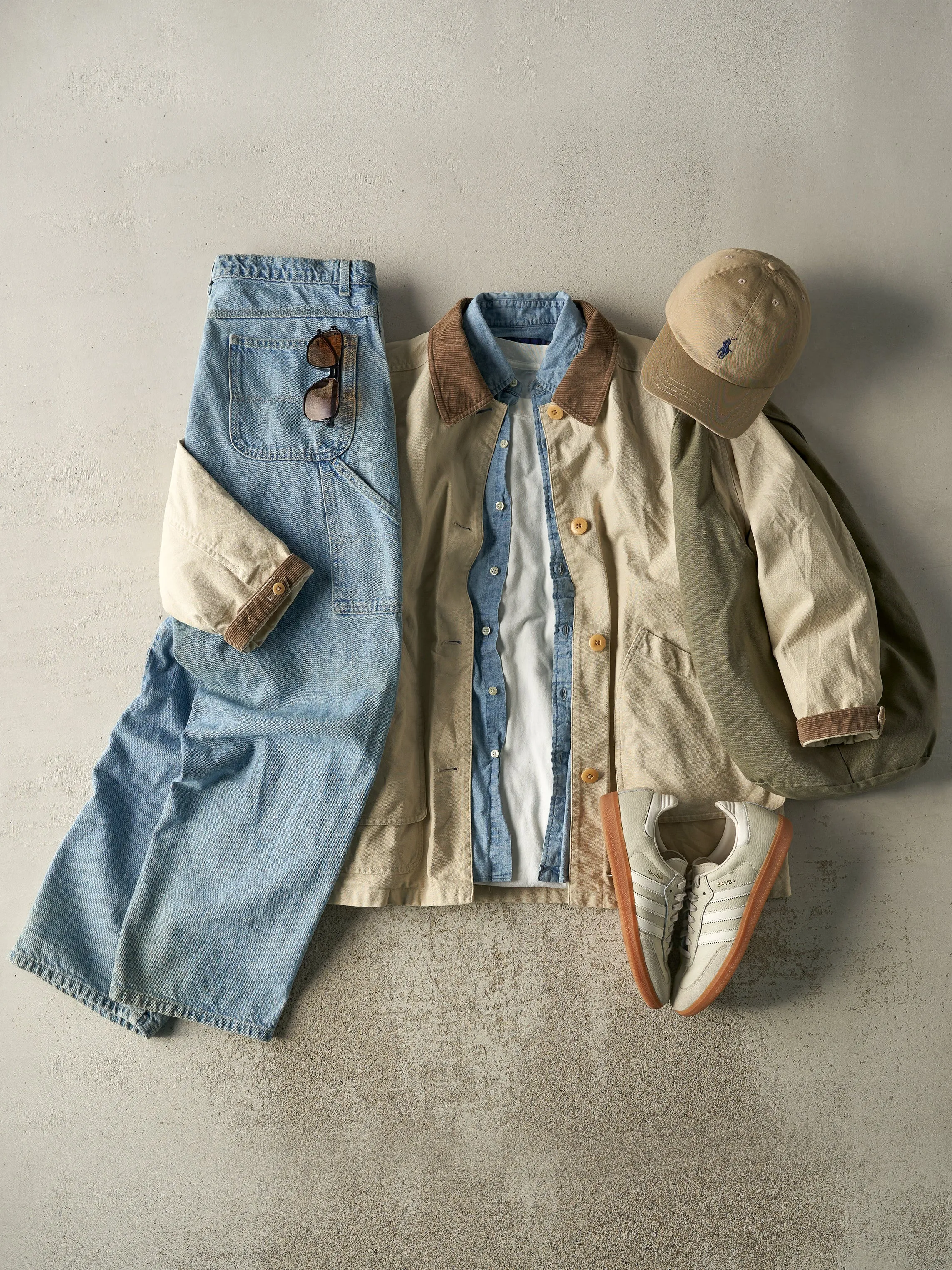 Vintage Y2K Light Wash Ralph Lauren Denim Button Up (M/L) sold by Rebalance Vintage product image thumbnail 2