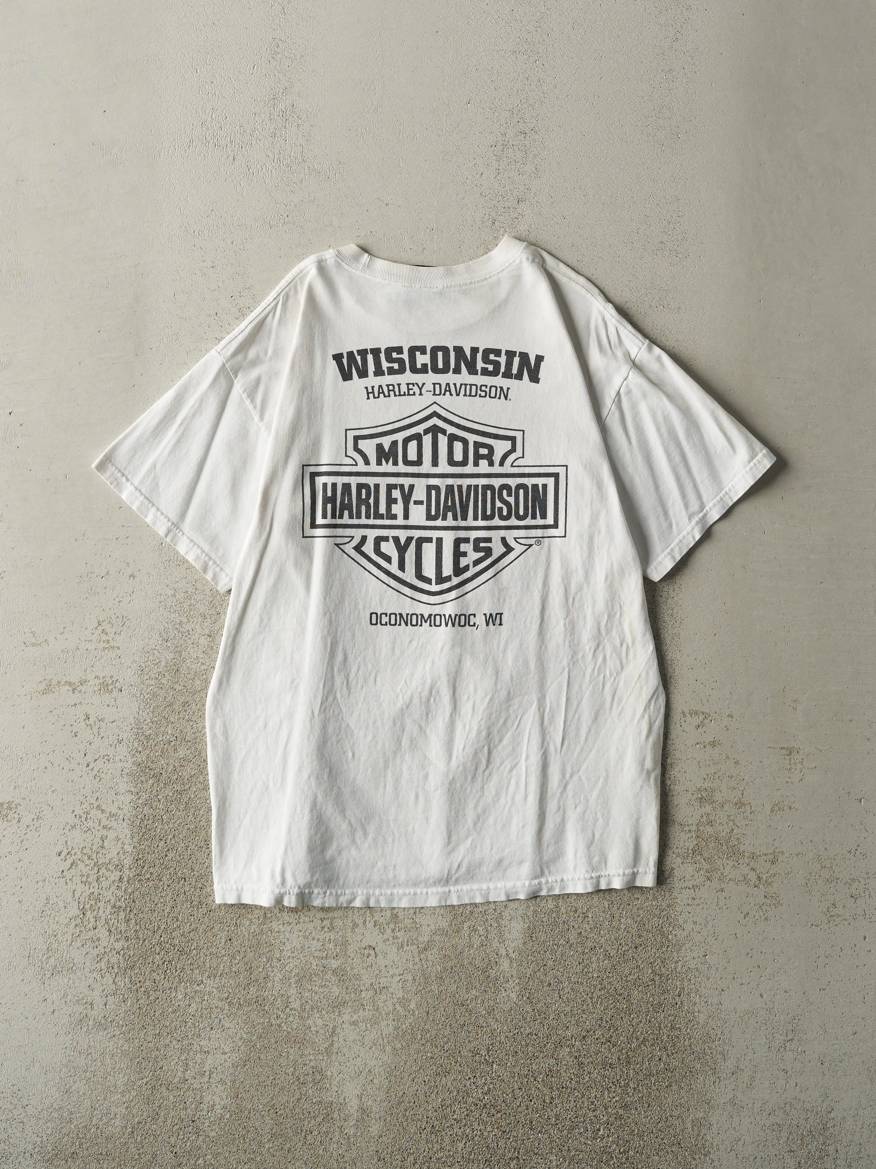 16' White Oconomowoc WI Harley Davidson Tee (M) sold by Rebalance Vintage product image thumbnail 2
