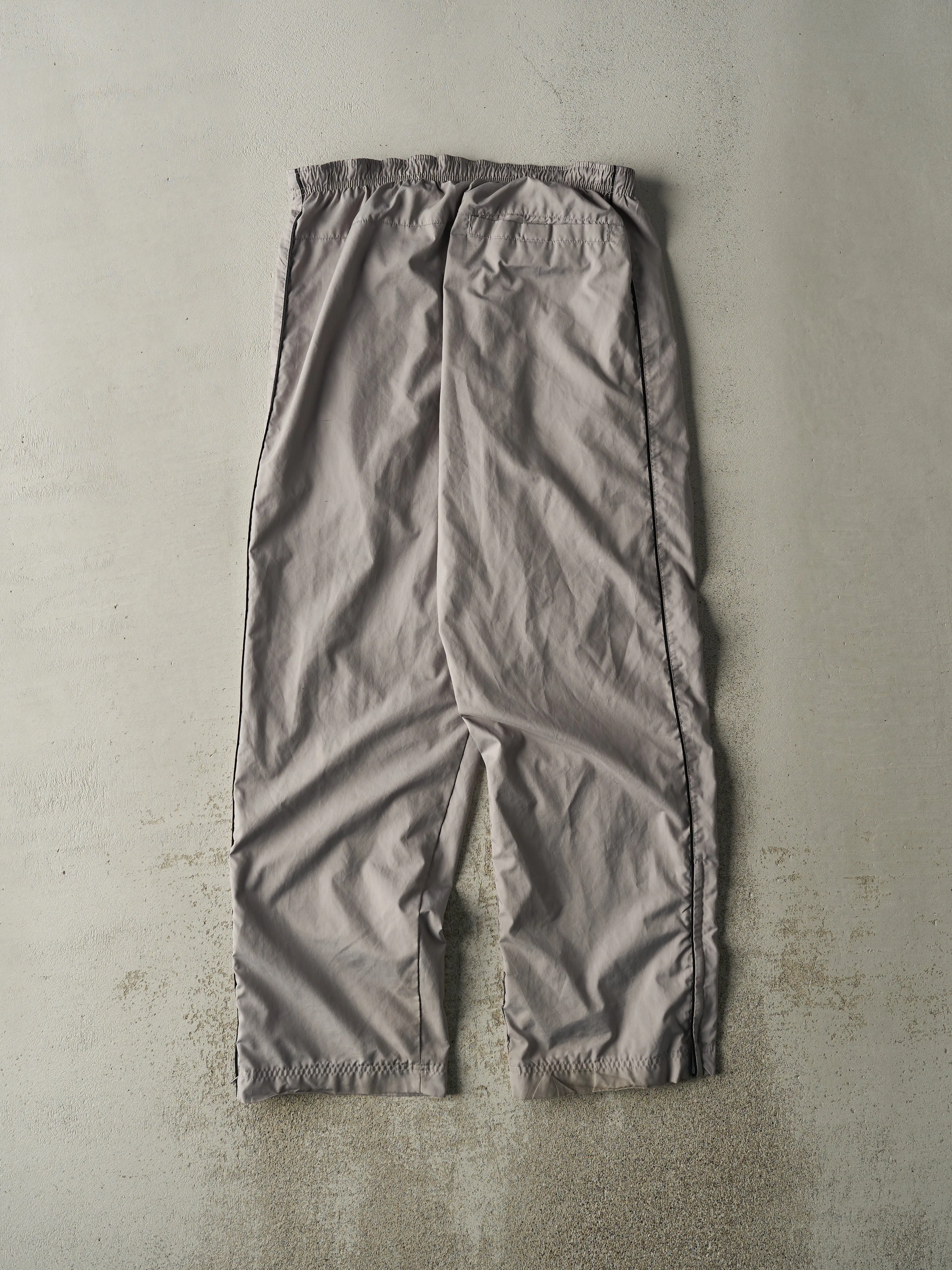 Vintage Y2K Grey Nike Windbreaker Pants (33x32.5) sold by Rebalance Vintage product image thumbnail 2