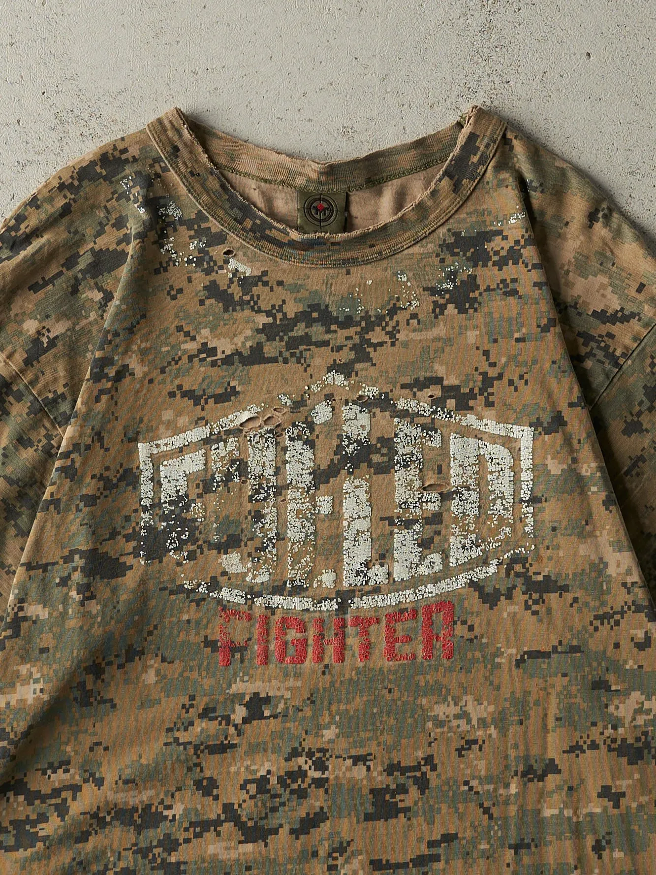 Vintage Y2K Digi Camo Fueled Fighter Tee (M) sold by Rebalance Vintage product image thumbnail 3