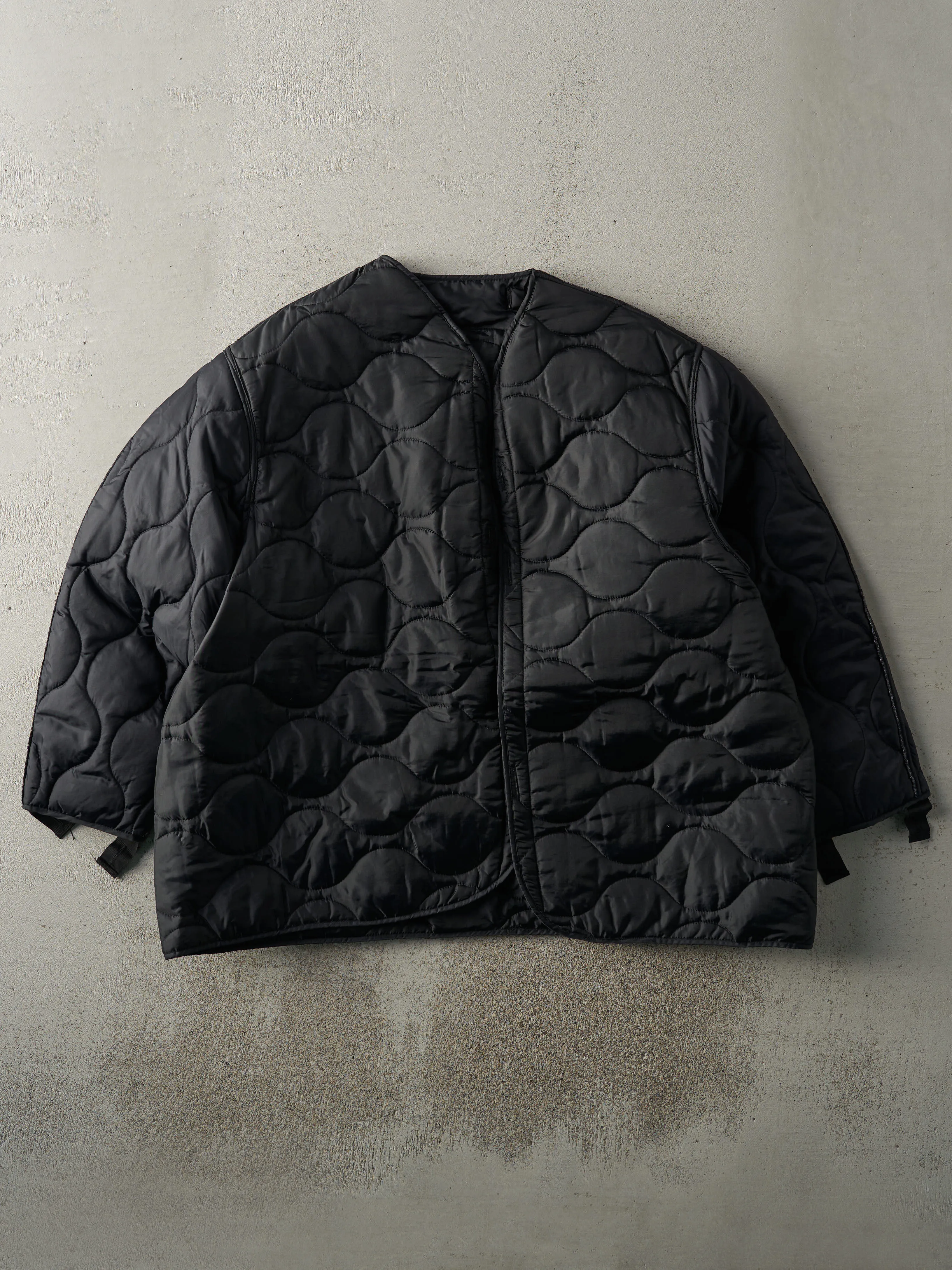 Vintage 90s Black Army Liner Jacket (XL) sold by Rebalance Vintage