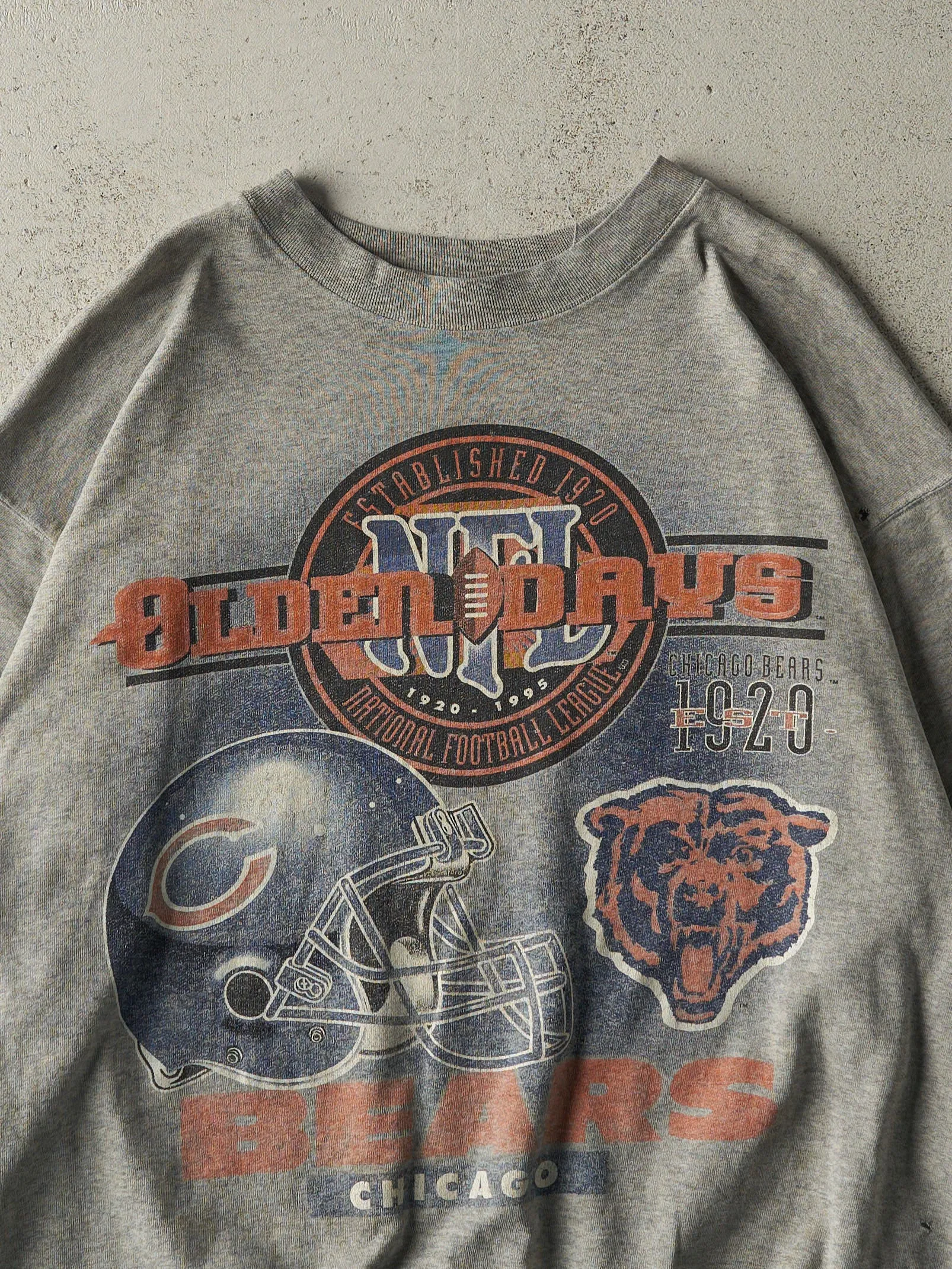 Vintage 95' Grey Chicago Bears Crewneck (XL) sold by Rebalance Vintage product image thumbnail 3