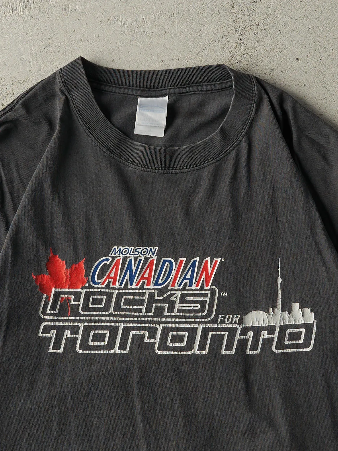 Vintage 03' Faded Black Molson Canadian Rocks Toronto Tee (L) sold by Rebalance Vintage product image thumbnail 3