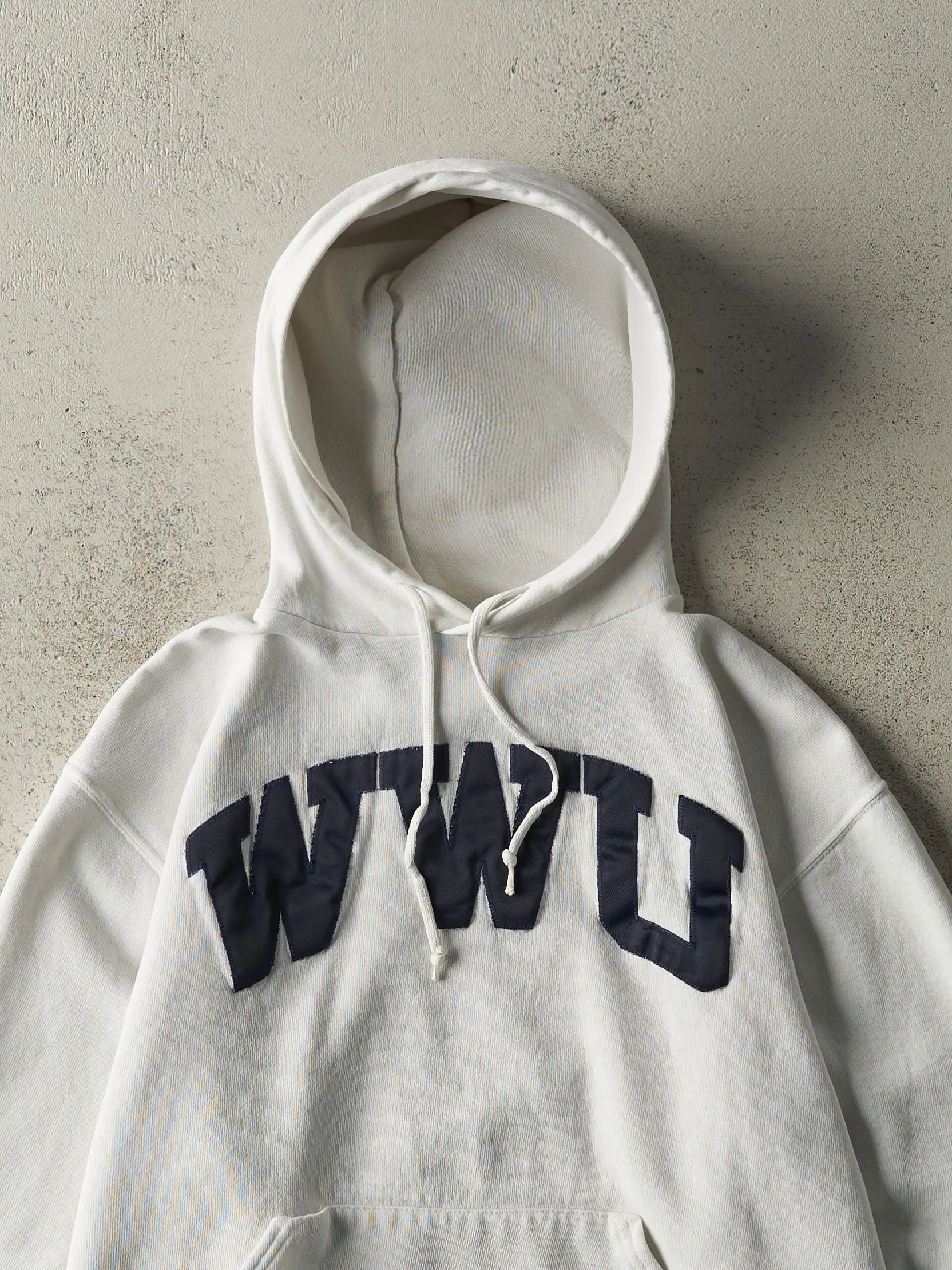 Vintage Y2K White WWU University Russell Athletic Hoodie (M) sold by Rebalance Vintage product image thumbnail 2