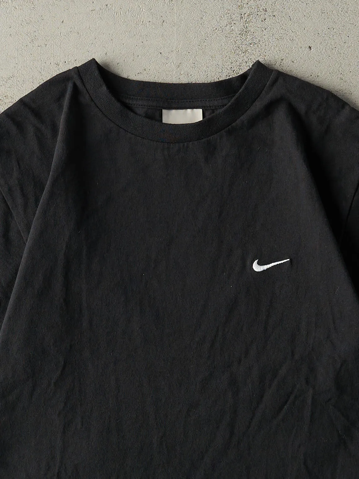 Vintage Y2K Black Nike Embroidered Swoosh Tee (S) sold by Rebalance Vintage product image thumbnail 2