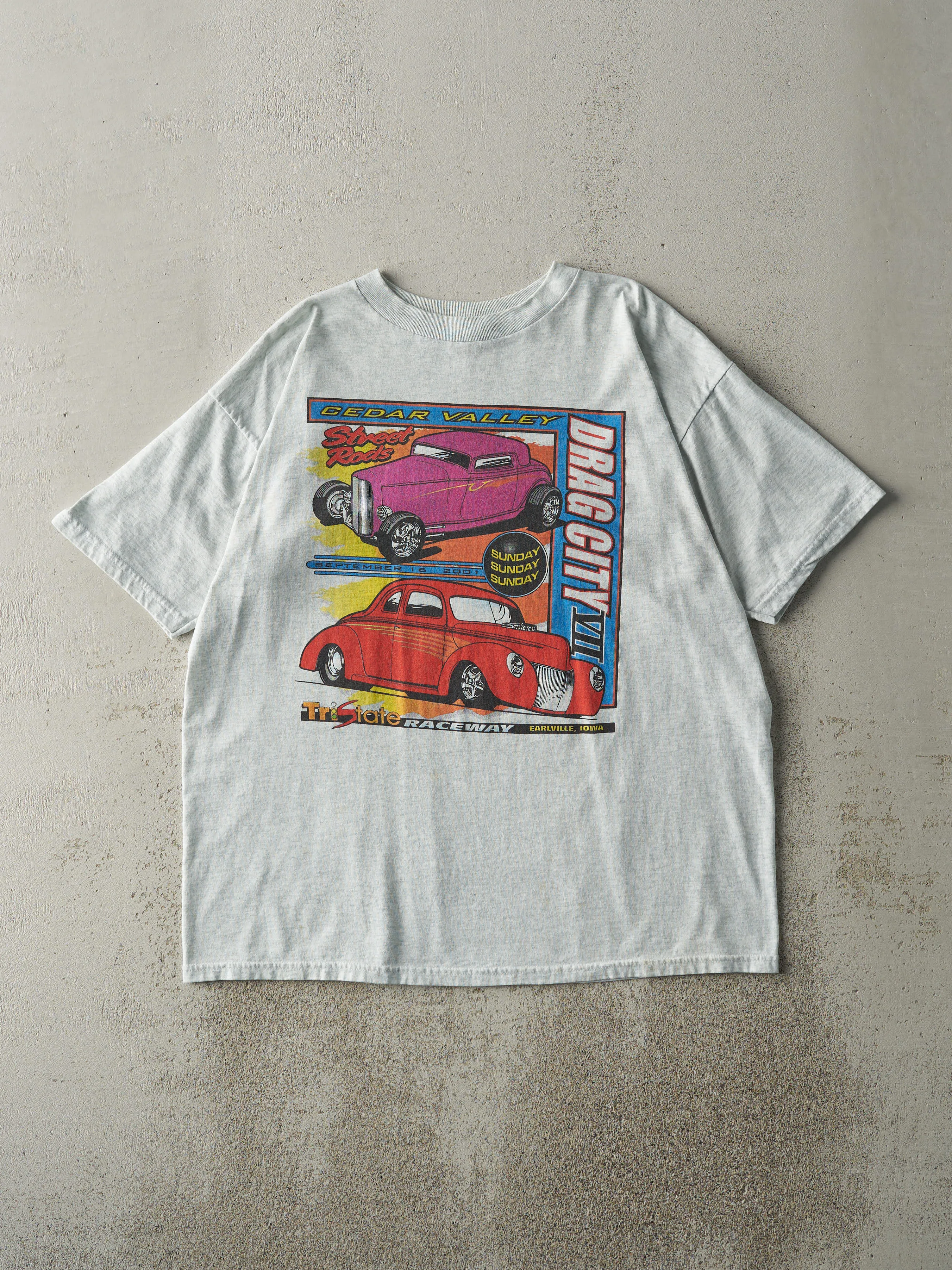 Vintage 01' Heather Grey Cedar Valley Drag Racing Tee (M/L) sold by Rebalance Vintage