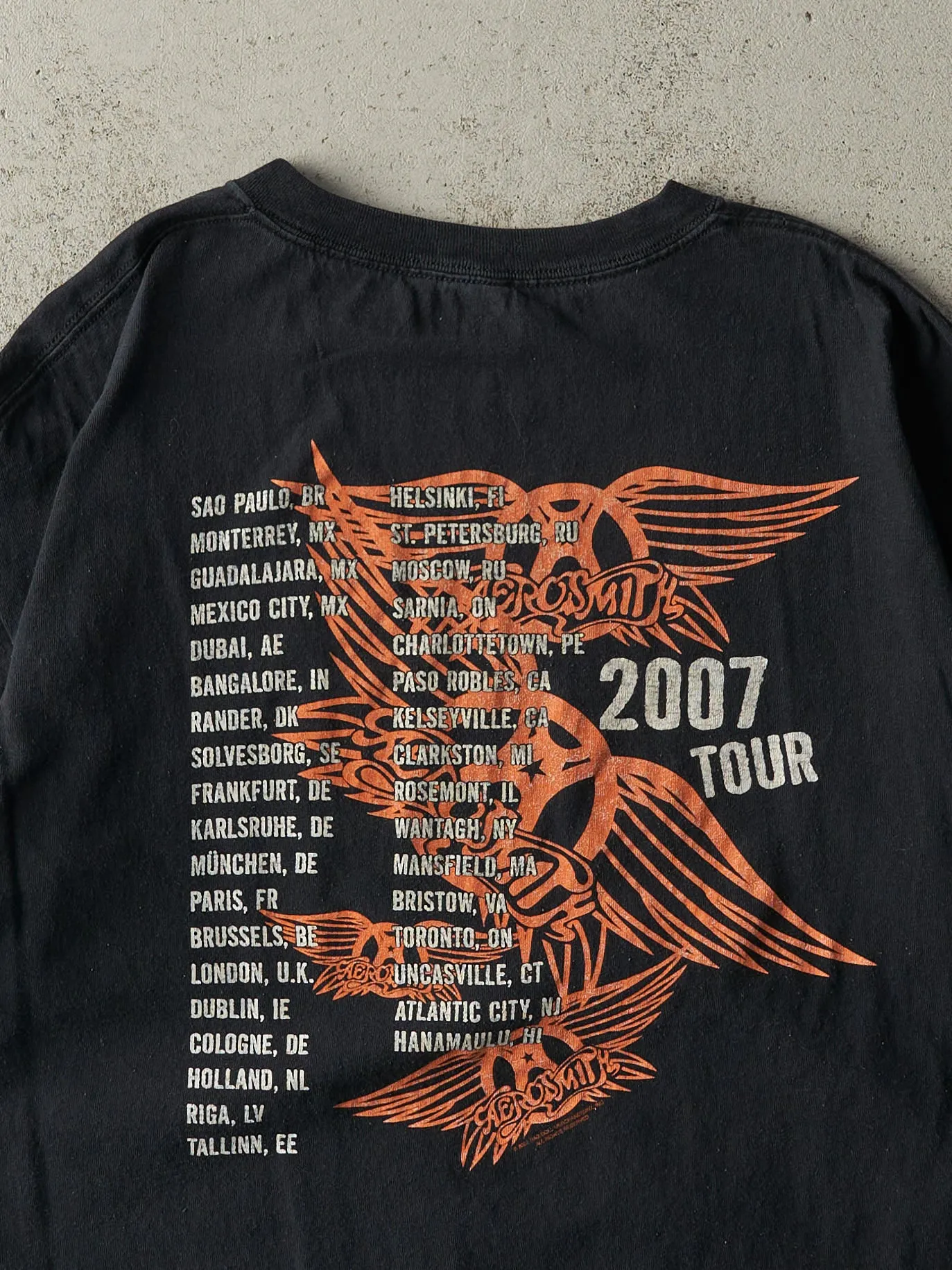Vintage 07' Black Aerosmith Tour Tee (L) sold by Rebalance Vintage product image thumbnail 4