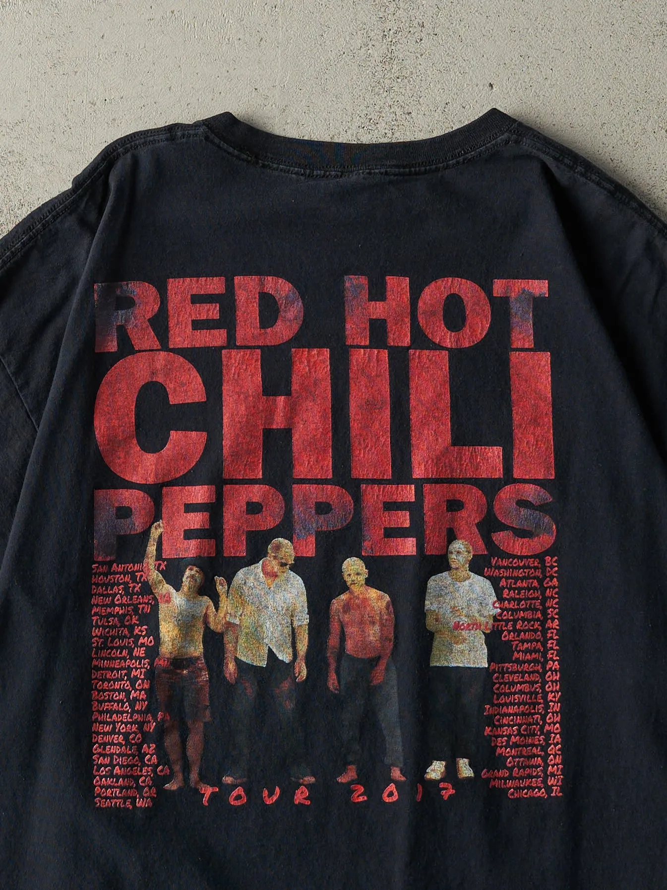 17' Black Red Hot Chili Peppers Tee (L) sold by Rebalance Vintage product image thumbnail 4