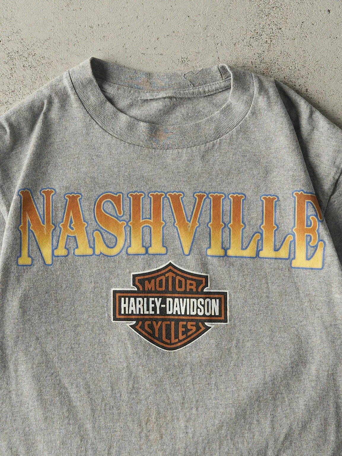 Vintage 10' Grey Nashville TN Harley Davidson Tee (S/M) sold by Rebalance Vintage product image thumbnail 3