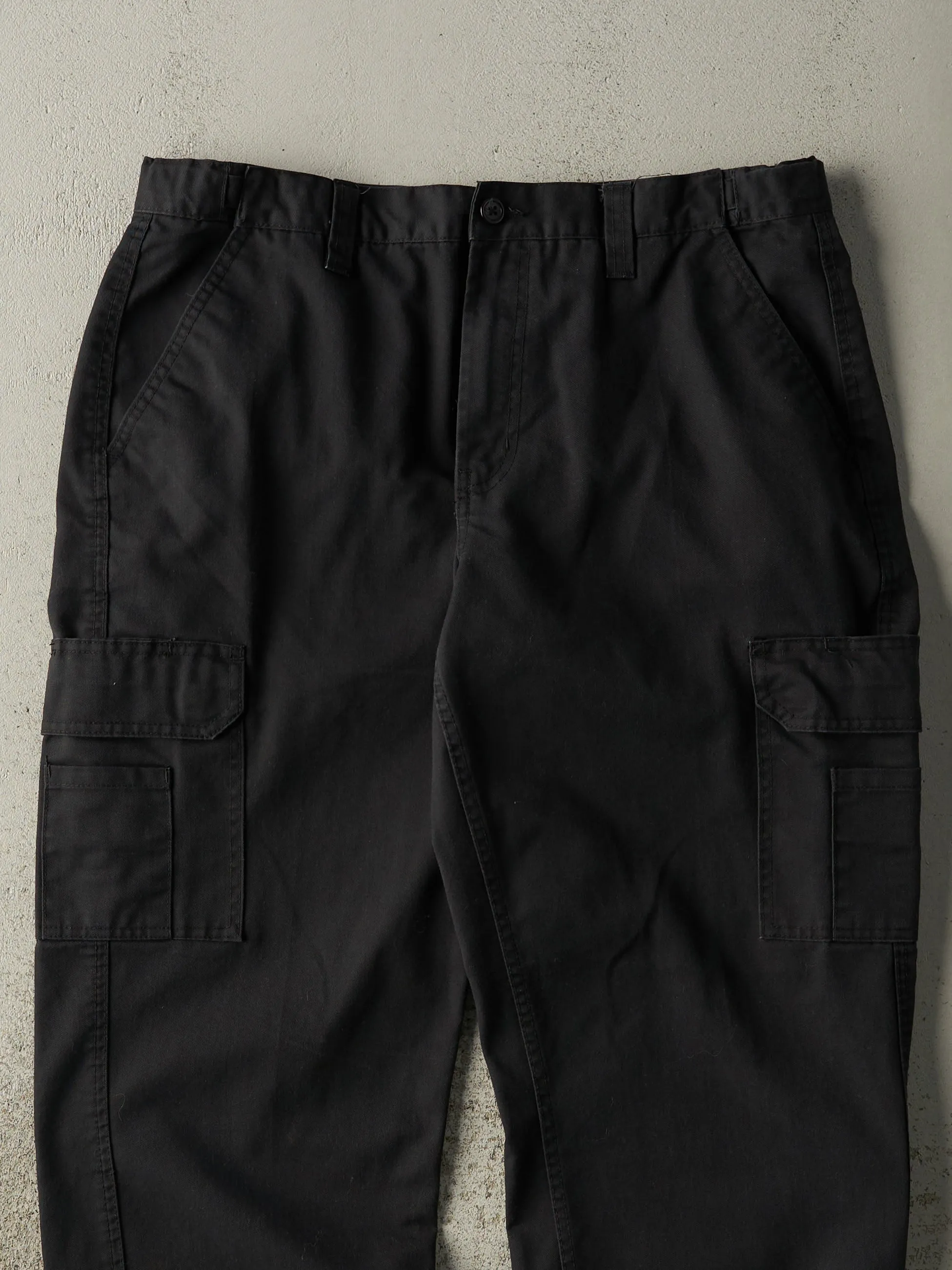 Vintage Y2K Black Cargo Work Pants (36x29) sold by Rebalance Vintage product image thumbnail 4