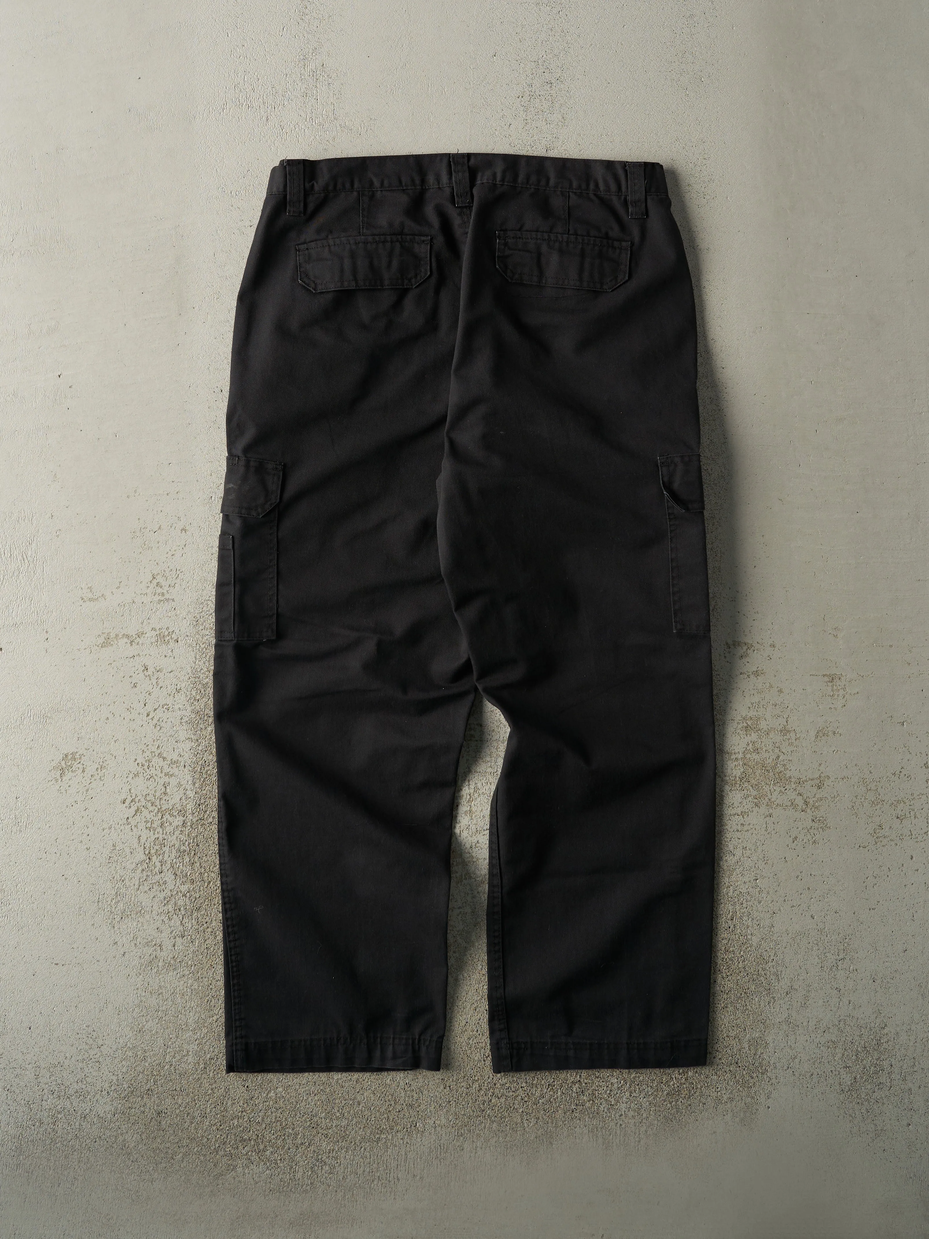 Vintage Y2K Black Cargo Work Pants (36x29) sold by Rebalance Vintage product image thumbnail 3