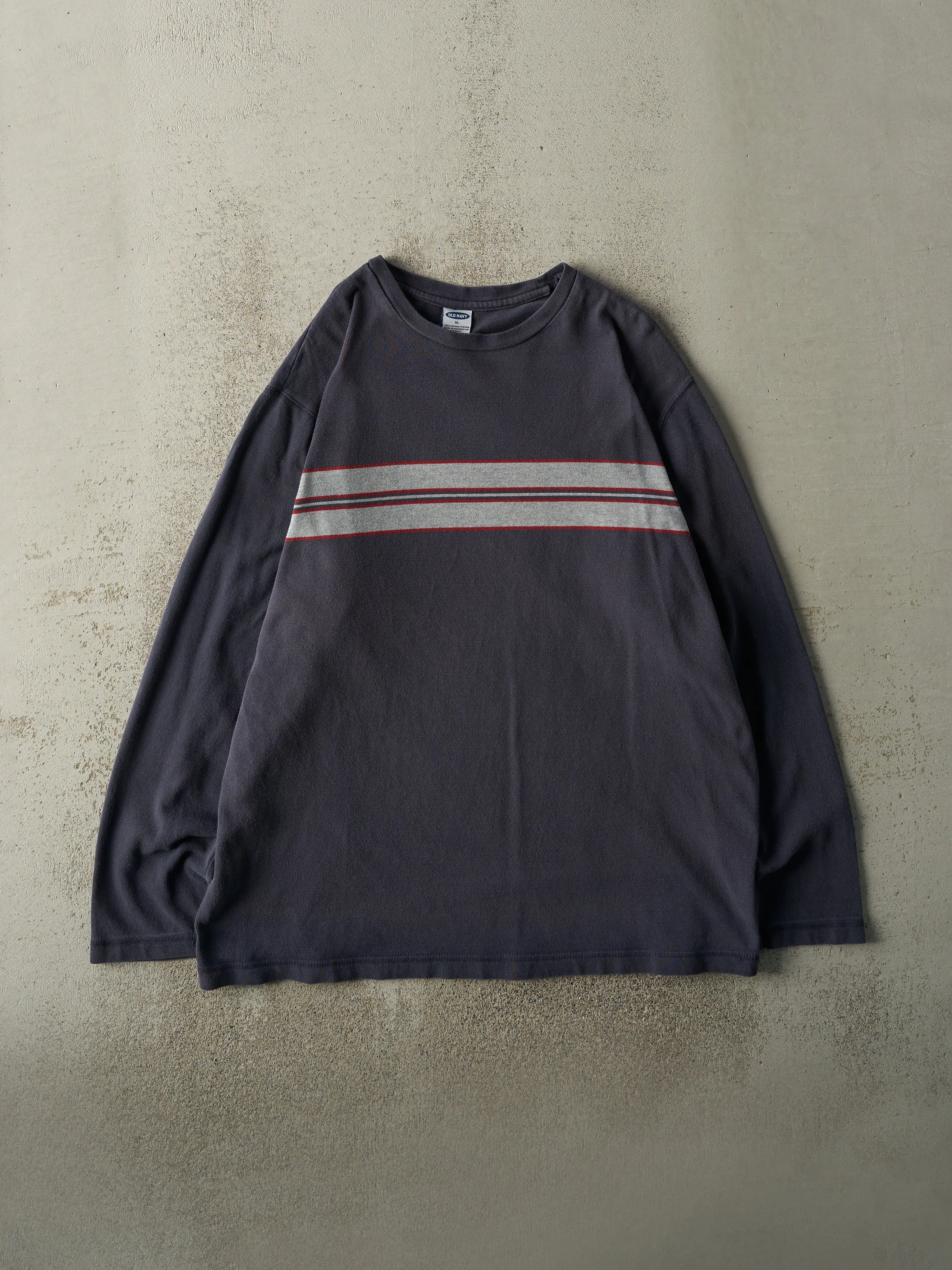 Vintage Y2K Charcoal Grey & Red Long Sleeve (L) sold by Rebalance Vintage