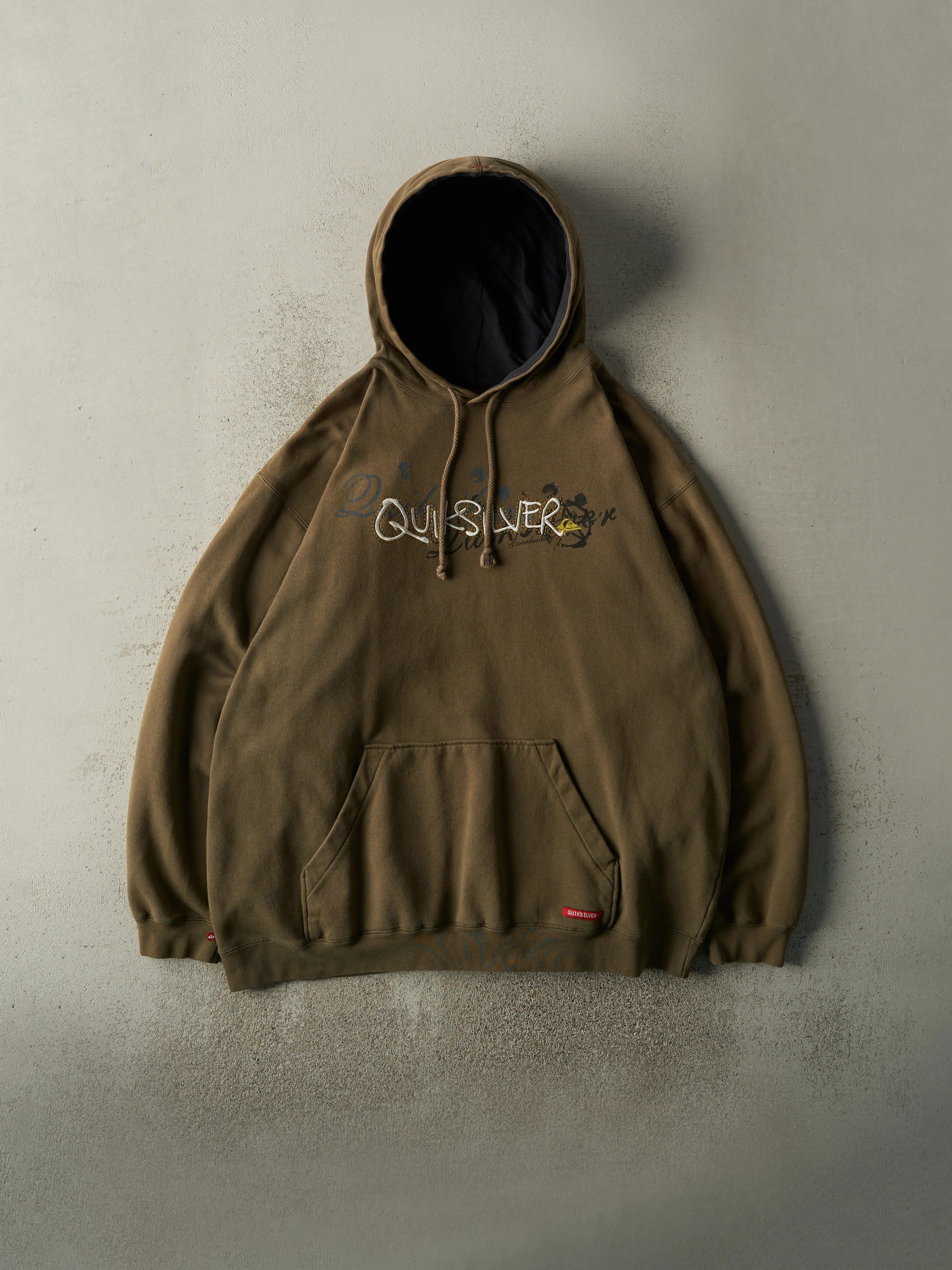 Vintage Y2K Green Quiksilver Embroidered Hoodie (XL) sold by Rebalance Vintage