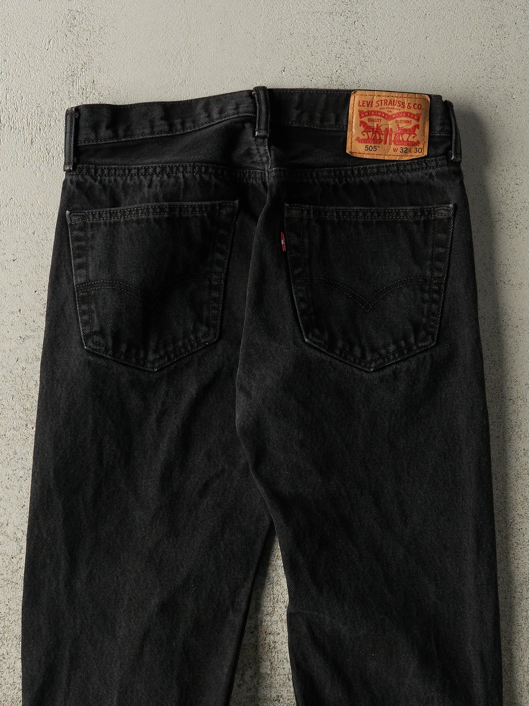 Vintage Y2K Black Levi's 505 Denim Pants (31x28) sold by Rebalance Vintage product image thumbnail 5