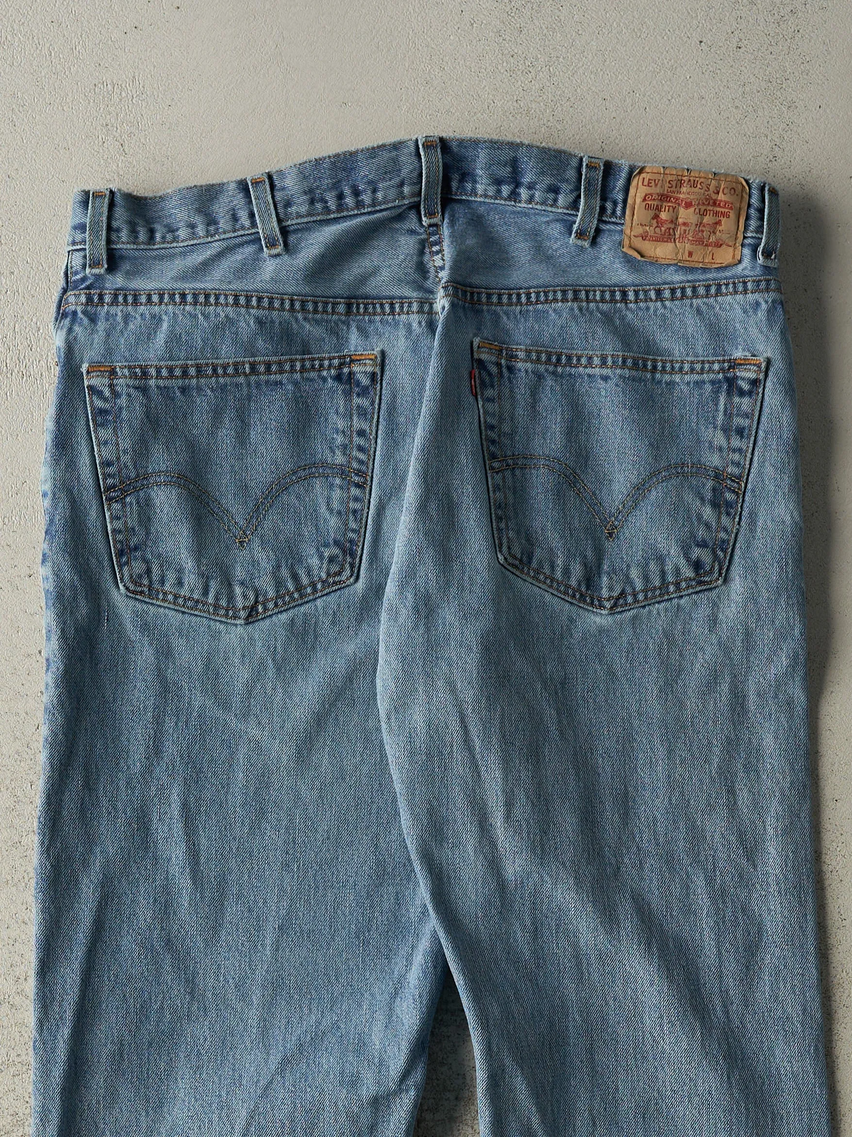 Vintage Y2K Light Wash Levi's Jeans (36x31) sold by Rebalance Vintage product image thumbnail 5