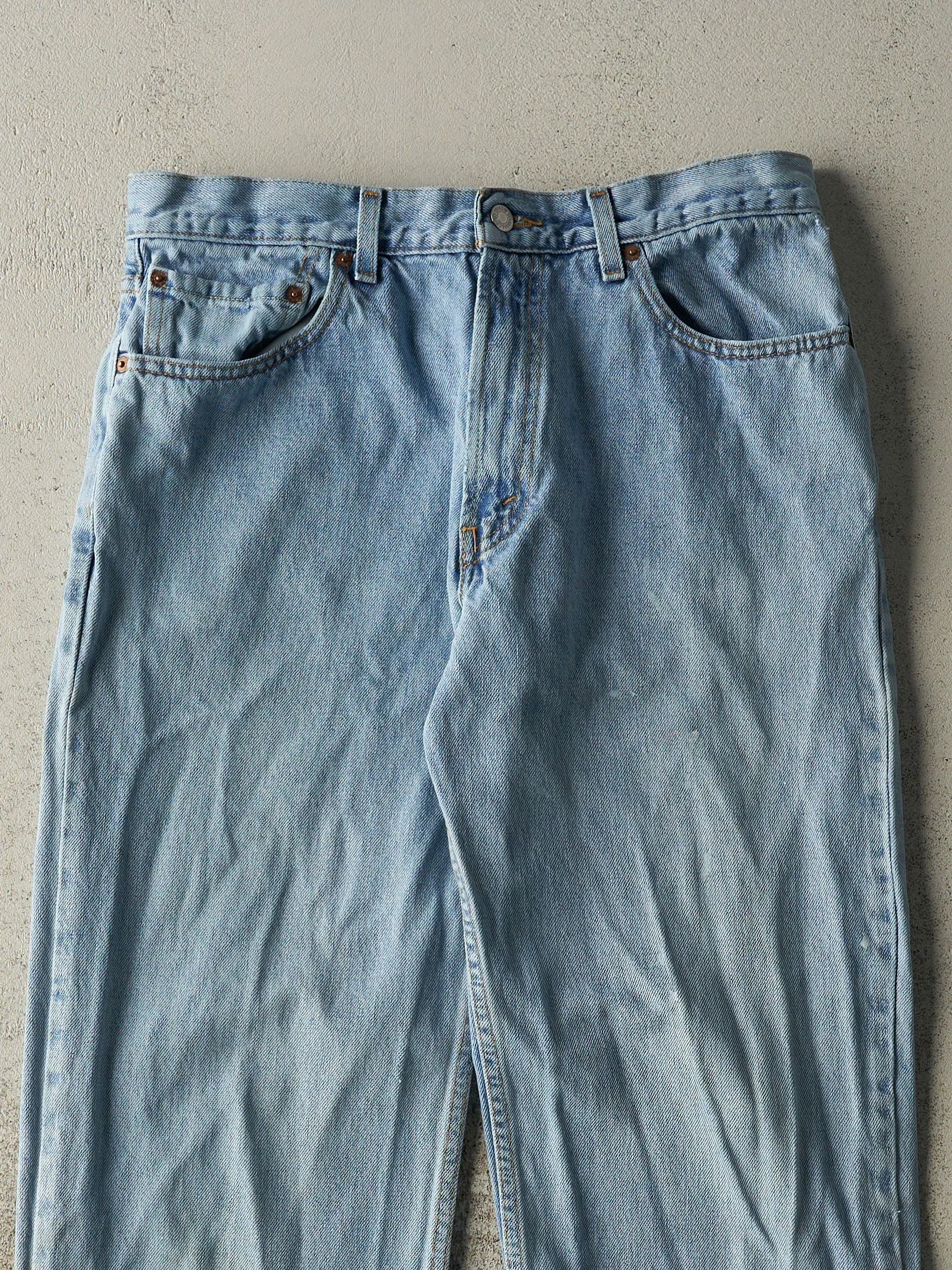 Vintage Y2K Light Wash Levi's 550 Jeans (34x33) sold by Rebalance Vintage product image thumbnail 4