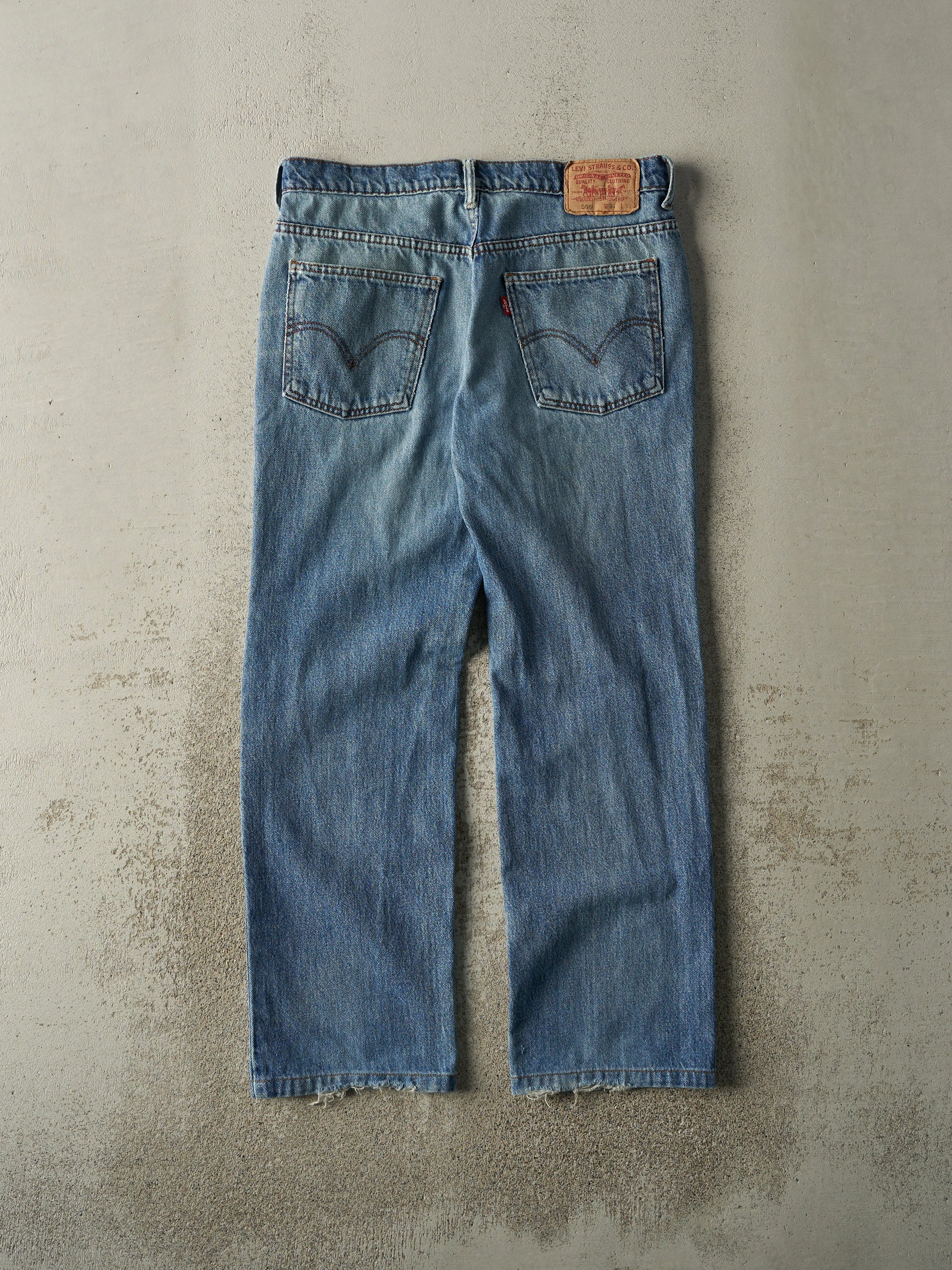 Vintage Y2K Light Wash Levi's 505 Jeans (33.5x29) sold by Rebalance Vintage product image thumbnail 3