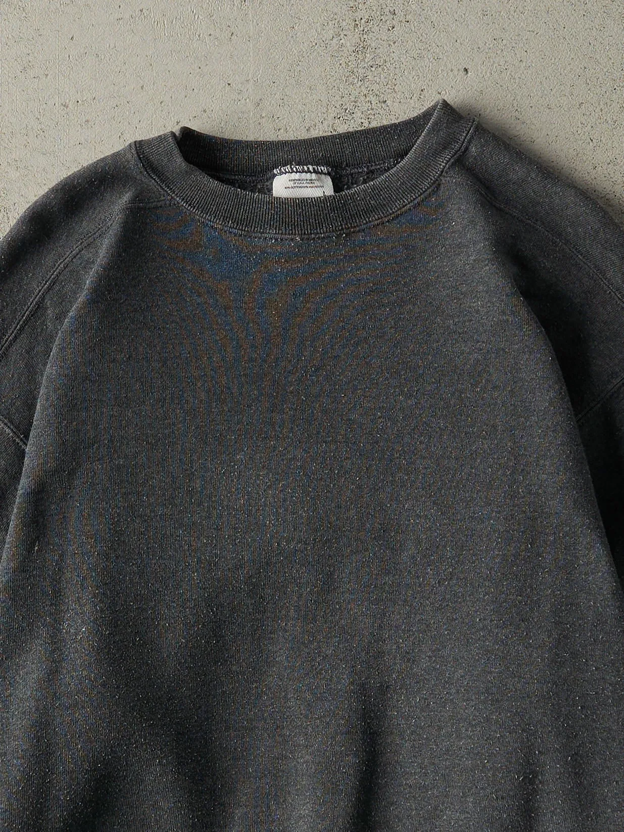 Vintage Y2K Charcoal Grey Blank Crewneck (M/L) sold by Rebalance Vintage product image thumbnail 2
