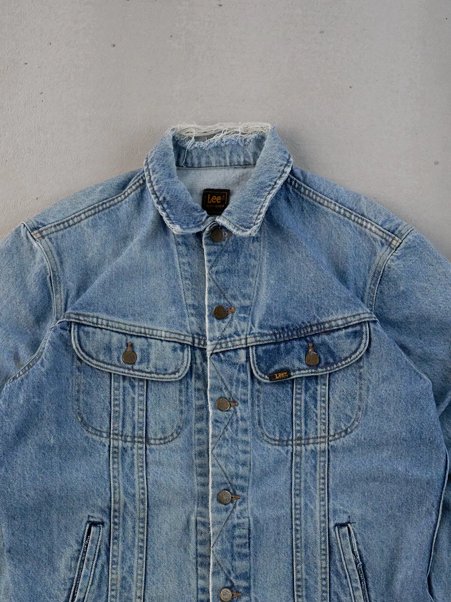 Vintage 80s Light Washed Blue Lee Denim Jacket (M) sold by Rebalance Vintage product image thumbnail 2