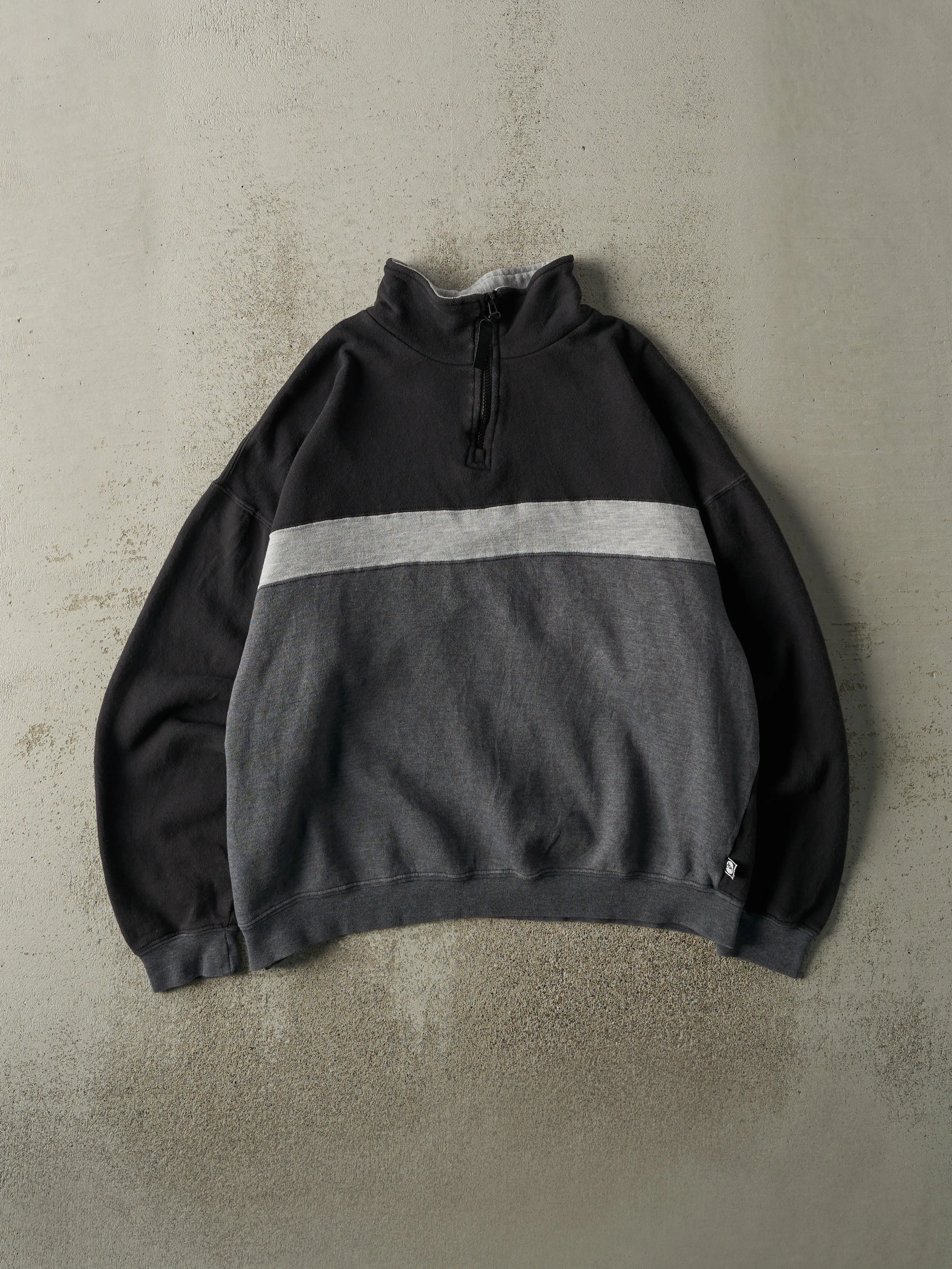 Vintage Y2K Grey & Black Quarter Zip Boxy Sweatshirt (L) sold by Rebalance Vintage