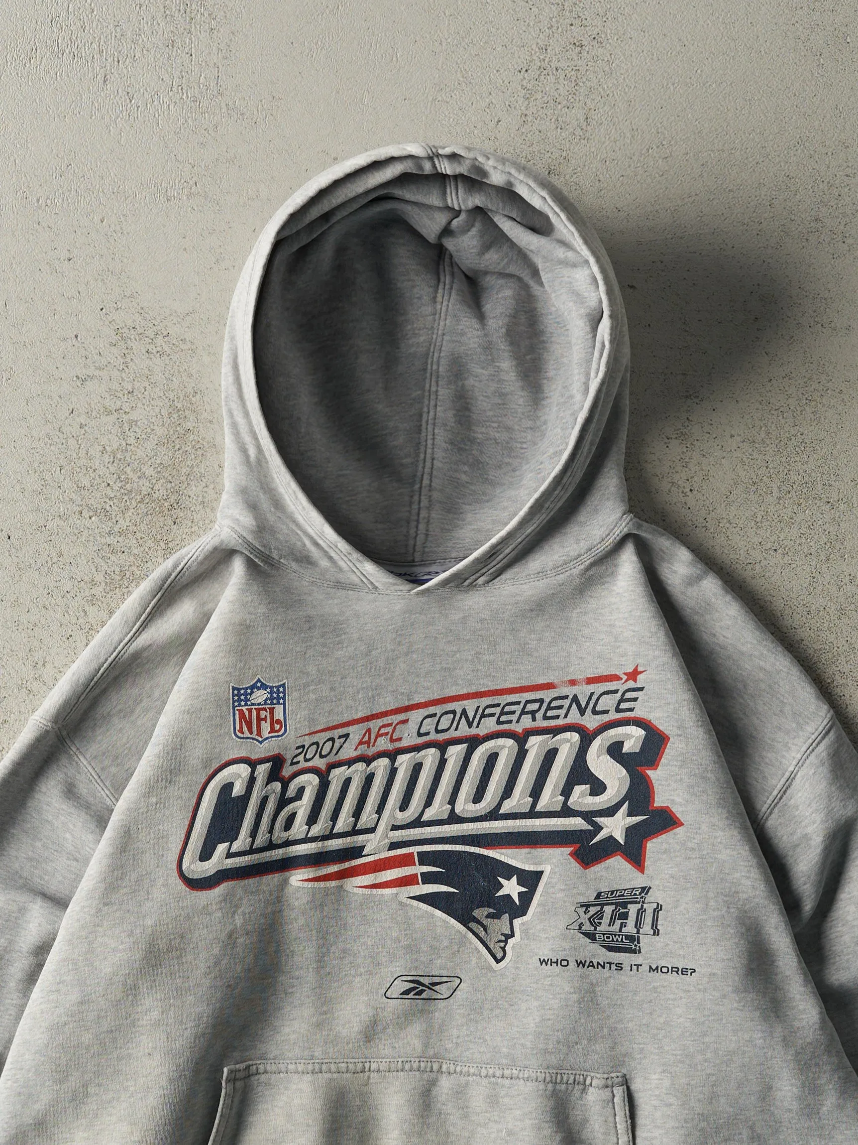 Vintage 07' Grey AFC Champion New England Patriots Hoodie (XL) sold by Rebalance Vintage product image thumbnail 2