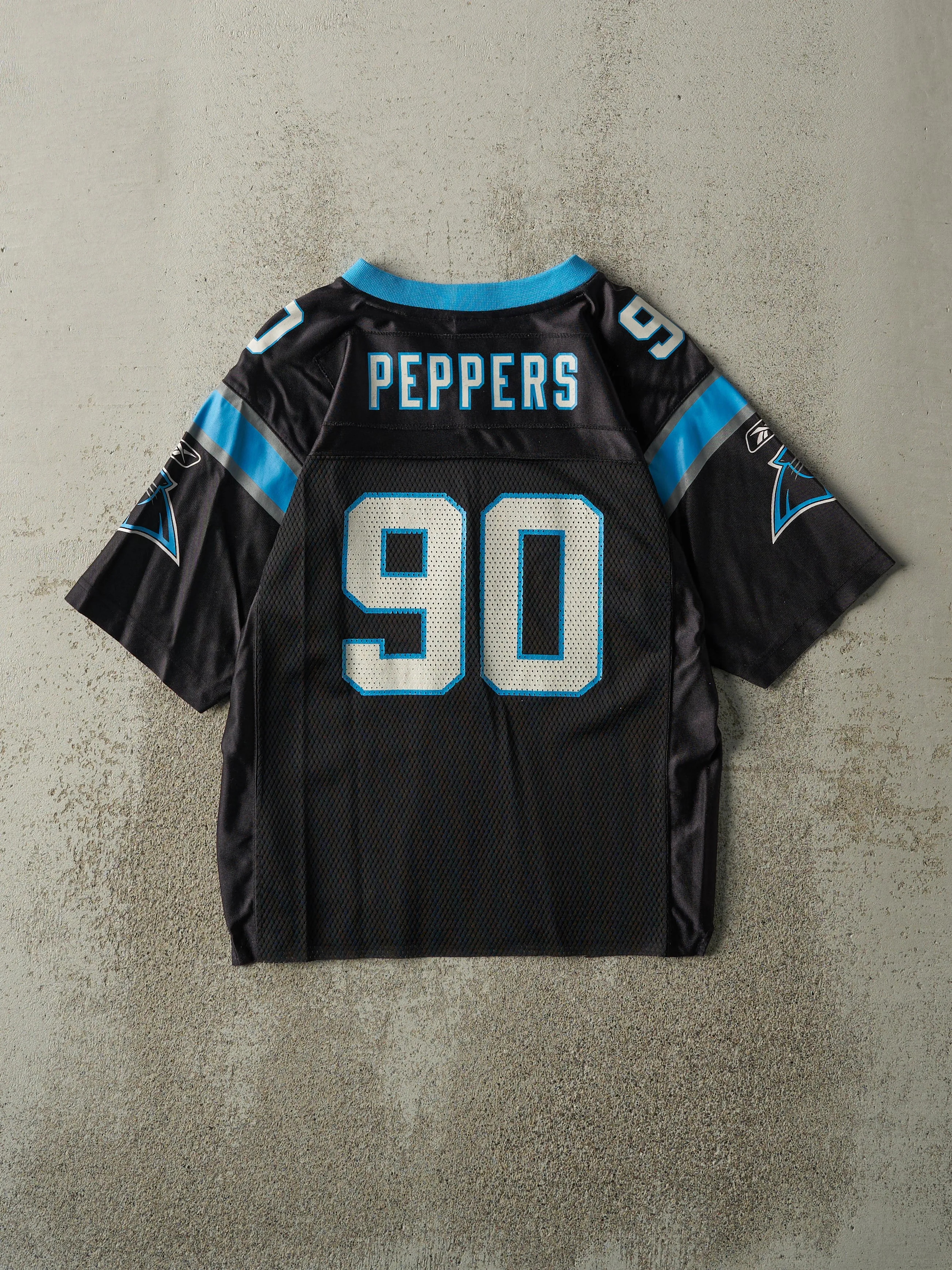 Vintage Y2K Black Carolina Panthers #90 Peppers Cropped Jersey (XS) sold by Rebalance Vintage product image thumbnail 2