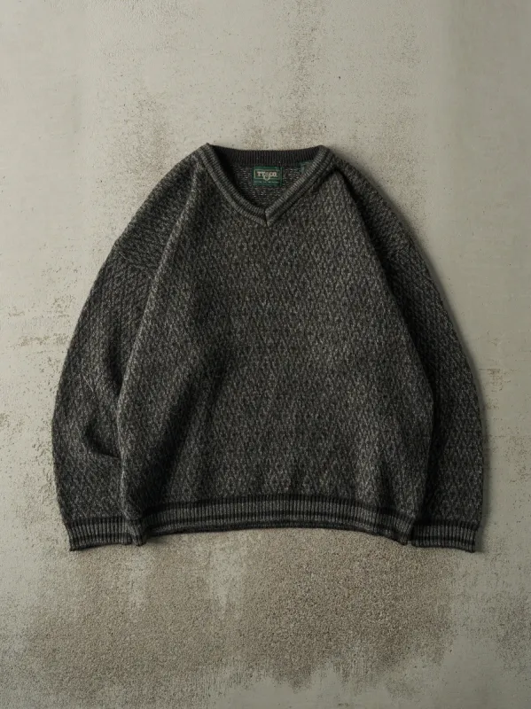 Vintage 90s Green & Black Knit Pullover (M) sold by Rebalance Vintage