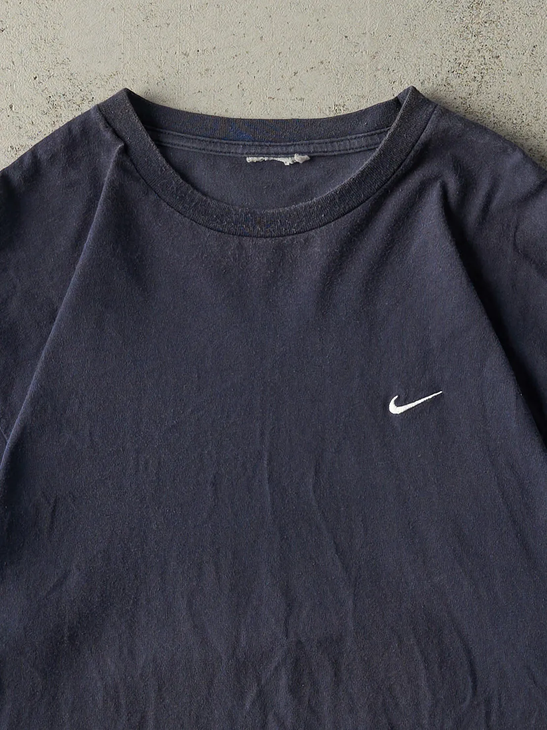 Vintage Y2K Navy Blue Embroidered Nike Swoosh Tee (M/L) sold by Rebalance Vintage product image thumbnail 2