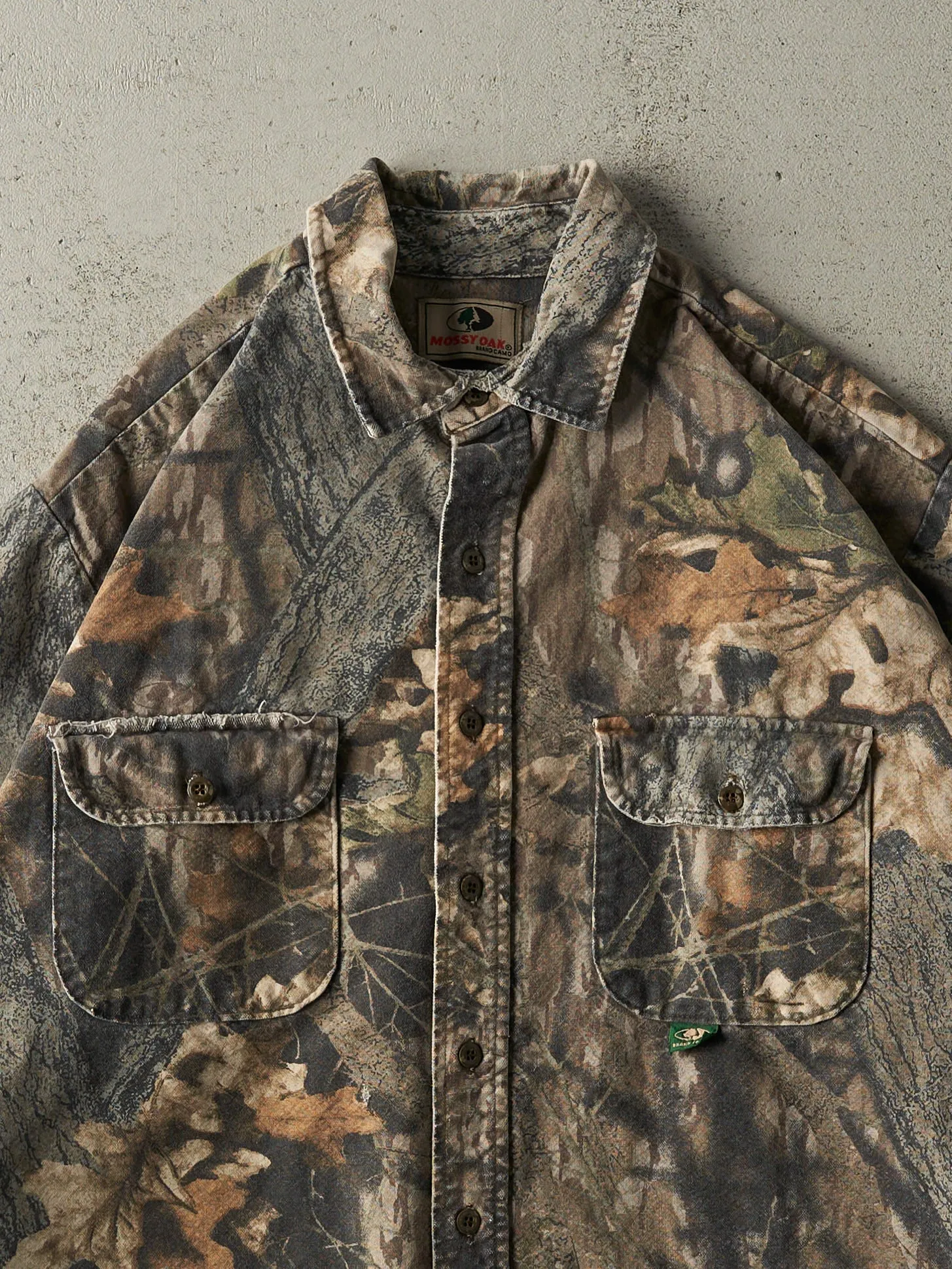 Vintage 90s Camo Mossy Oak Button Up Long Sleeve (XL) sold by Rebalance Vintage product image thumbnail 2