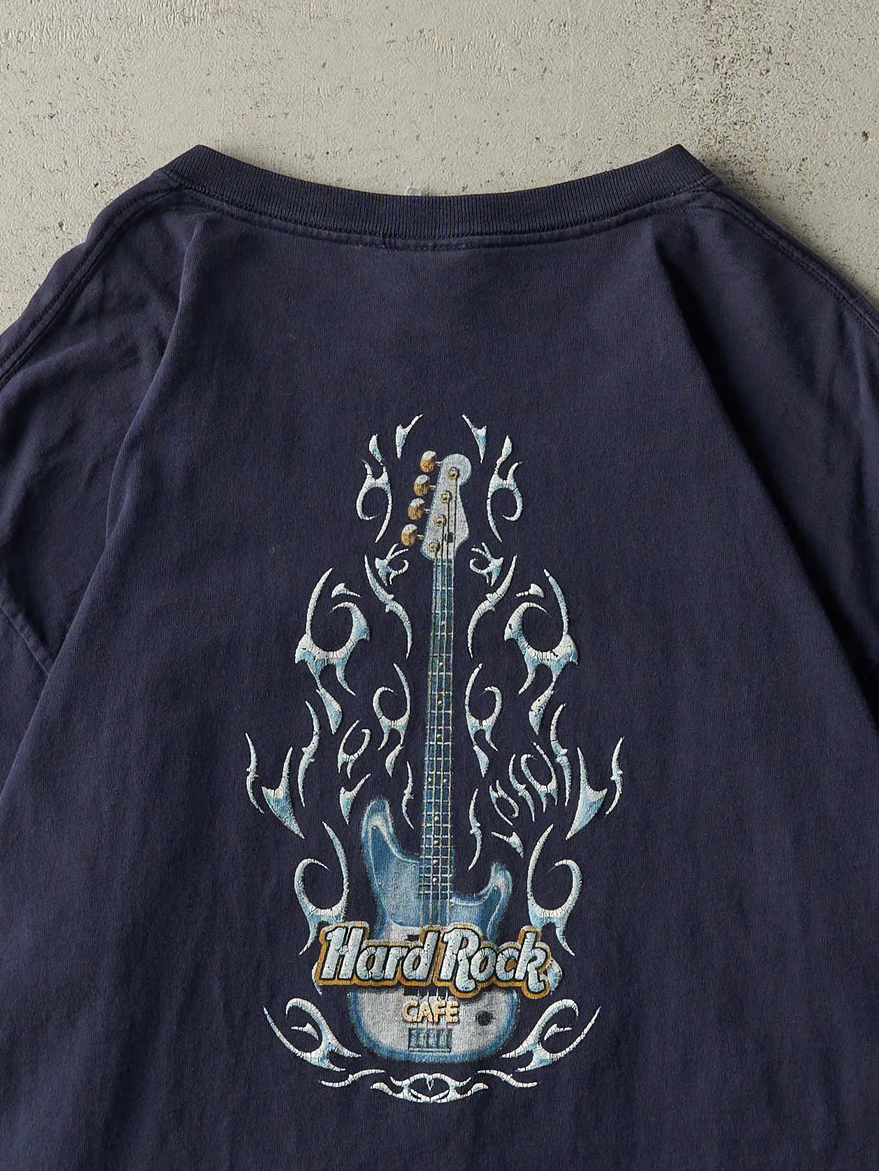 Vintage Y2K Navy Blue Hard Rock Cafe Honolulu Tee (L) sold by Rebalance Vintage product image thumbnail 4
