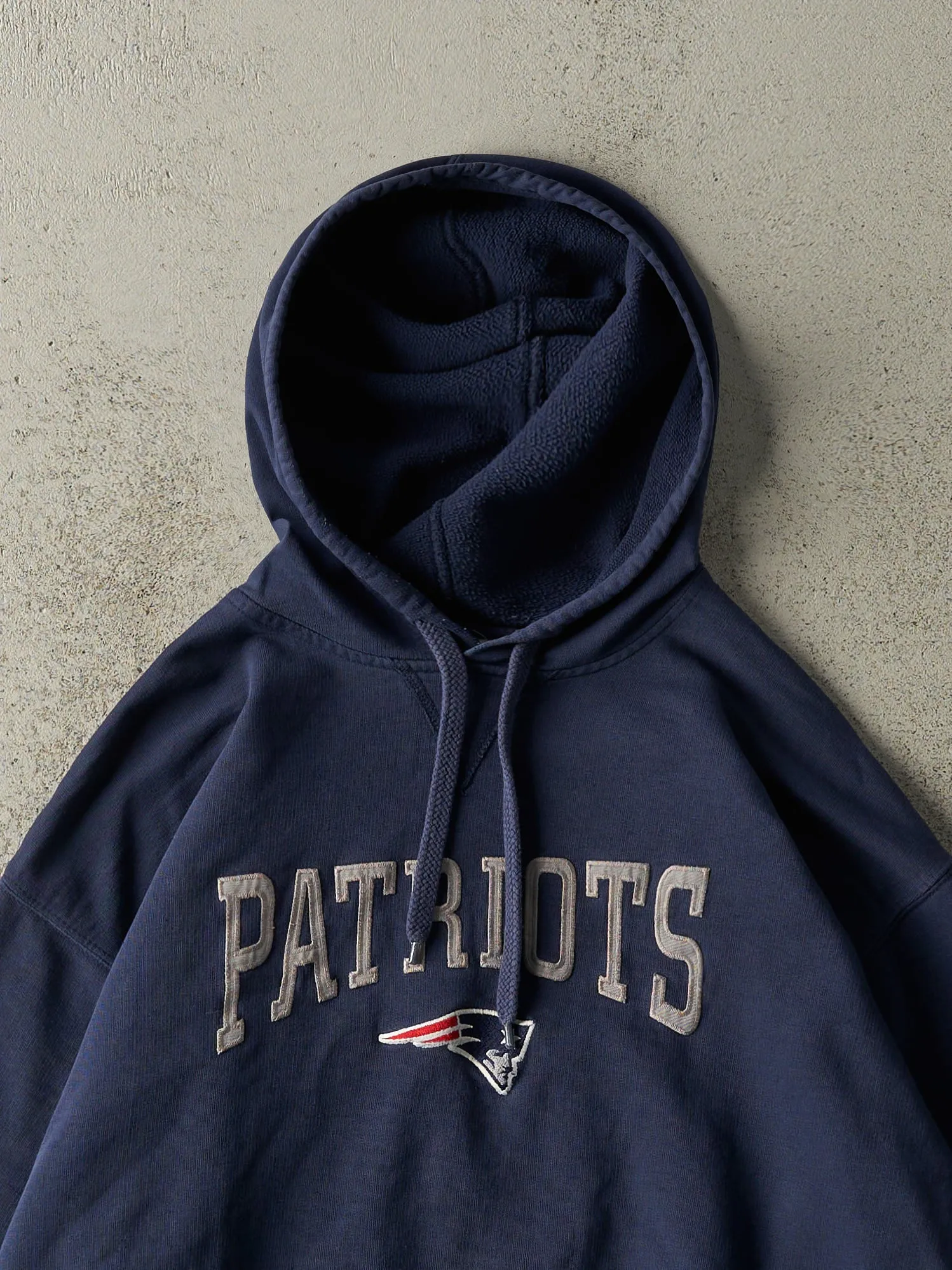Vintage Y2K Navy Blue New England Patriots Hoodie (L) sold by Rebalance Vintage product image thumbnail 2