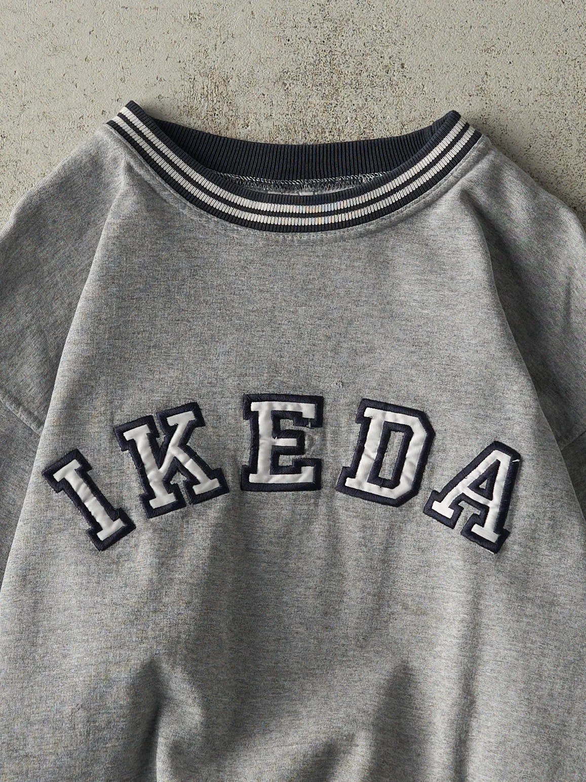 Vintage Y2K Grey Embroidered Ikeda Crewneck (M/L) sold by Rebalance Vintage product image thumbnail 2
