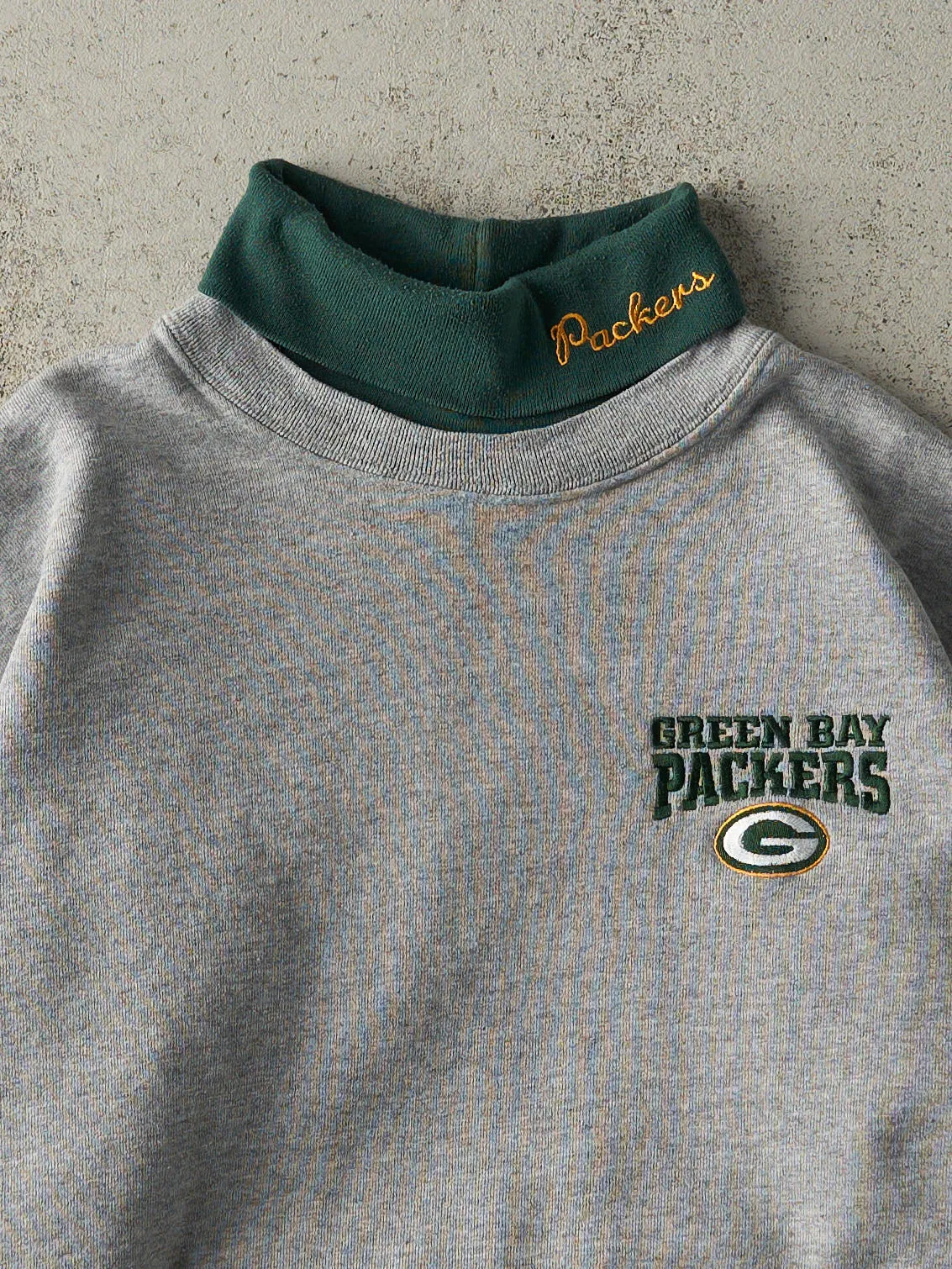 Vintage 90s Grey Embroidered Green Bay Packers Turtleneck Sweatshirt (L) sold by Rebalance Vintage product image thumbnail 2