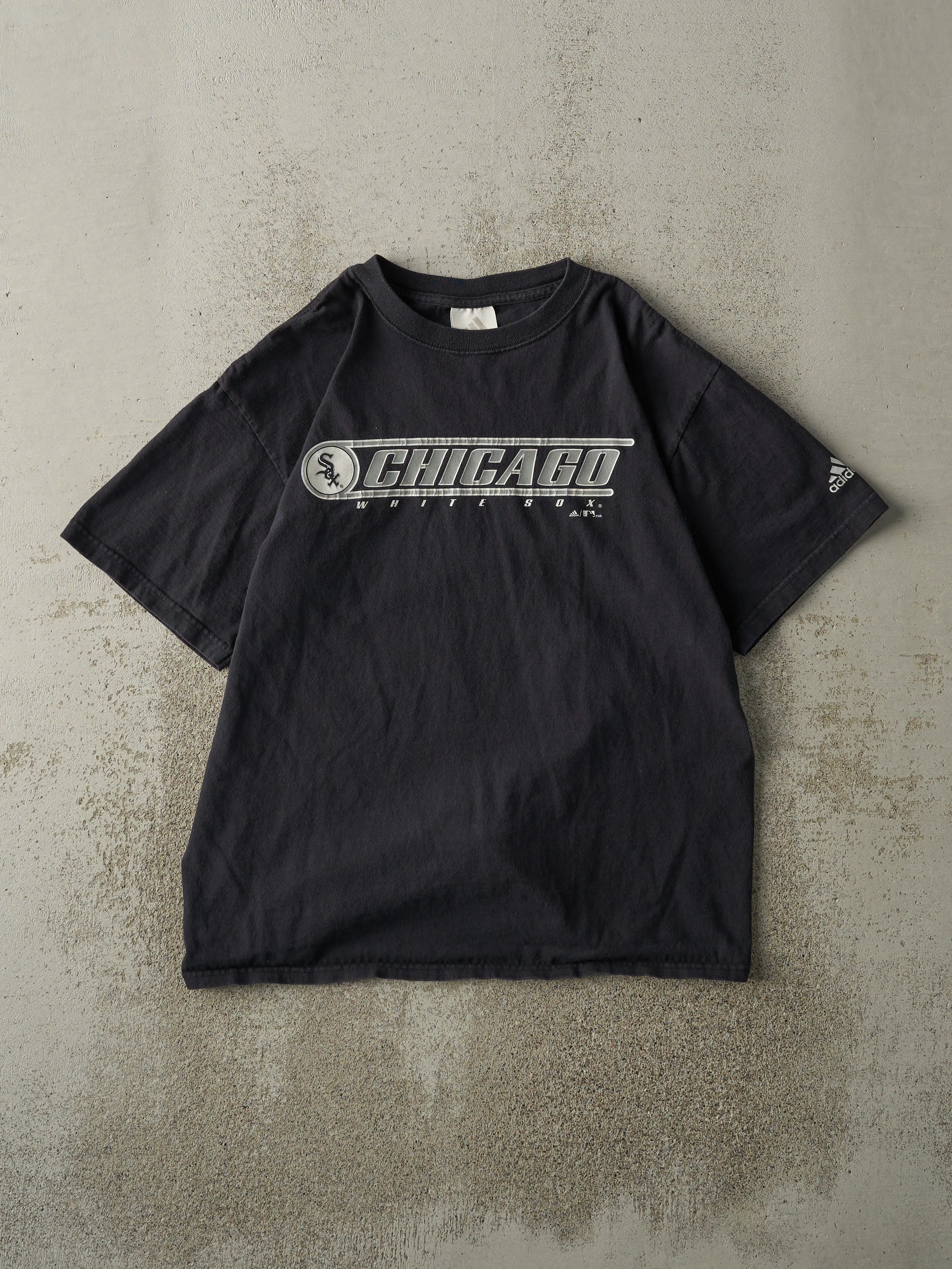 Vintage 06' Black Chicago White Sox Tee (M) sold by Rebalance Vintage