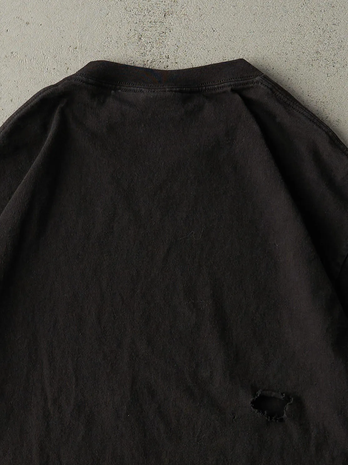 Vintage Y2K Black Dale Earnhardt Jr Nascar Racing Tee (M) sold by Rebalance Vintage product image thumbnail 4