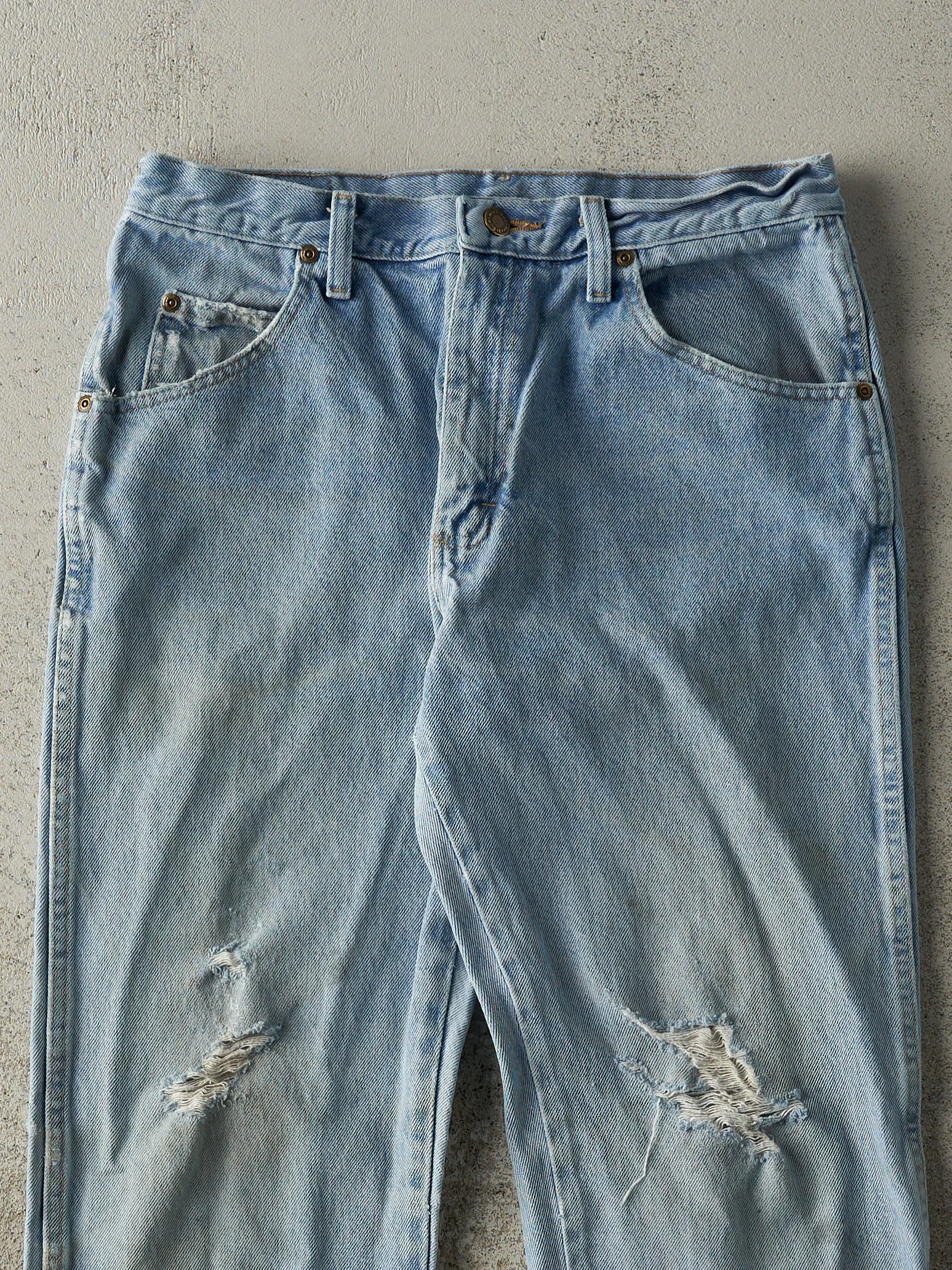 Vintage 90s Light Wash Wrangler Jeans (31x30) sold by Rebalance Vintage product image thumbnail 4