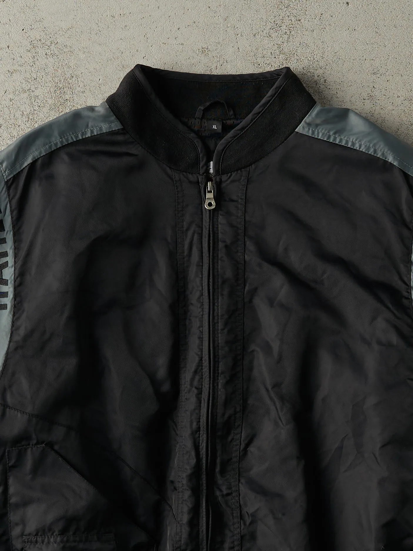 Vintage Y2K Black & Grey Harley Davidson Bomber Jacket (L) sold by Rebalance Vintage product image thumbnail 5