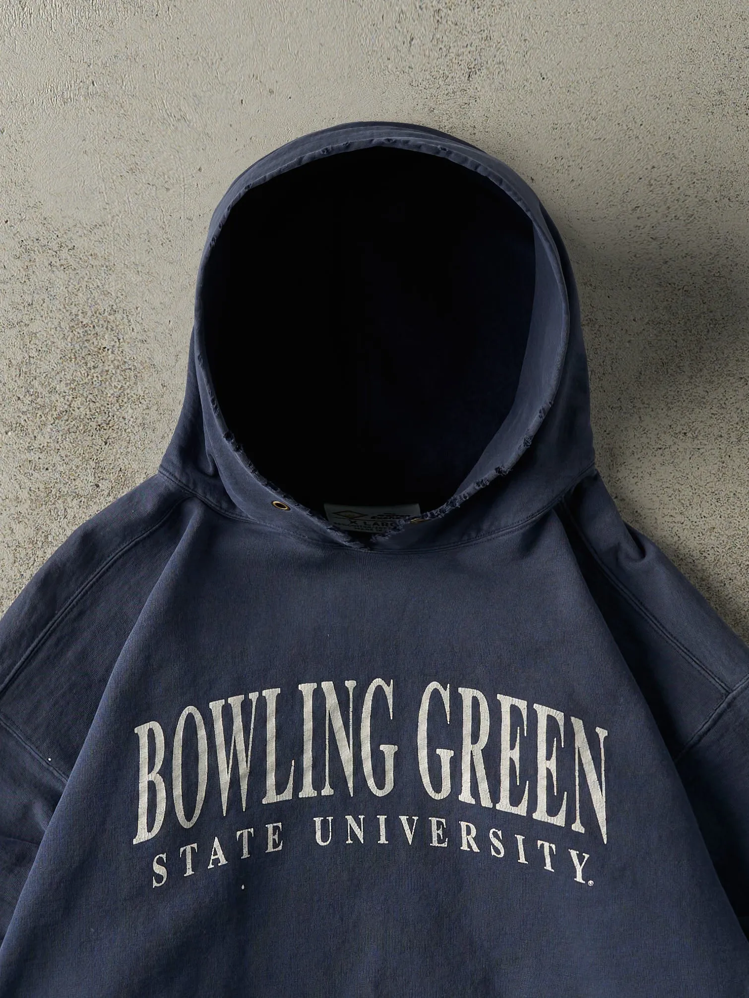 Vintage 90s Navy Blue Bowling Green State University Hoodie (L/XL) sold by Rebalance Vintage product image thumbnail 3