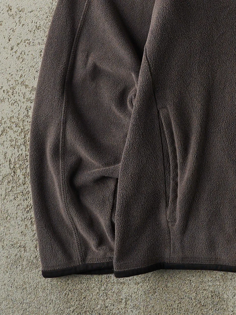 Vintage Y2K Brown Embroidered Patagonia Zip Up Fleece (L) sold by Rebalance Vintage product image thumbnail 3