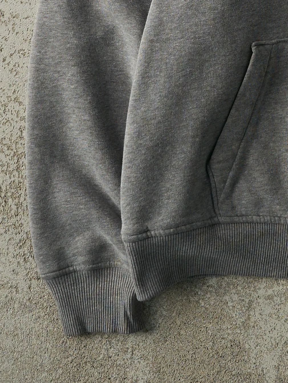 Vintage Y2K Grey Gap Sherpa Lined Zip Up Hoodie (XL/XXL) sold by Rebalance Vintage product image thumbnail 3