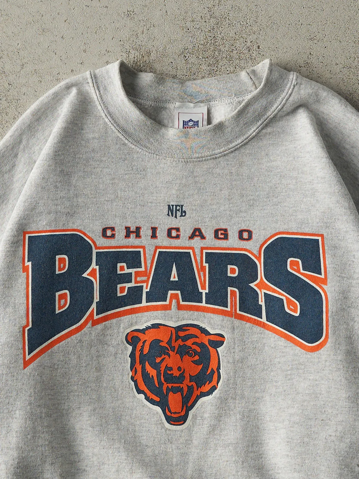 Vintage 90s Heather Grey Chicago Bears Crewneck (L) sold by Rebalance Vintage product image thumbnail 2