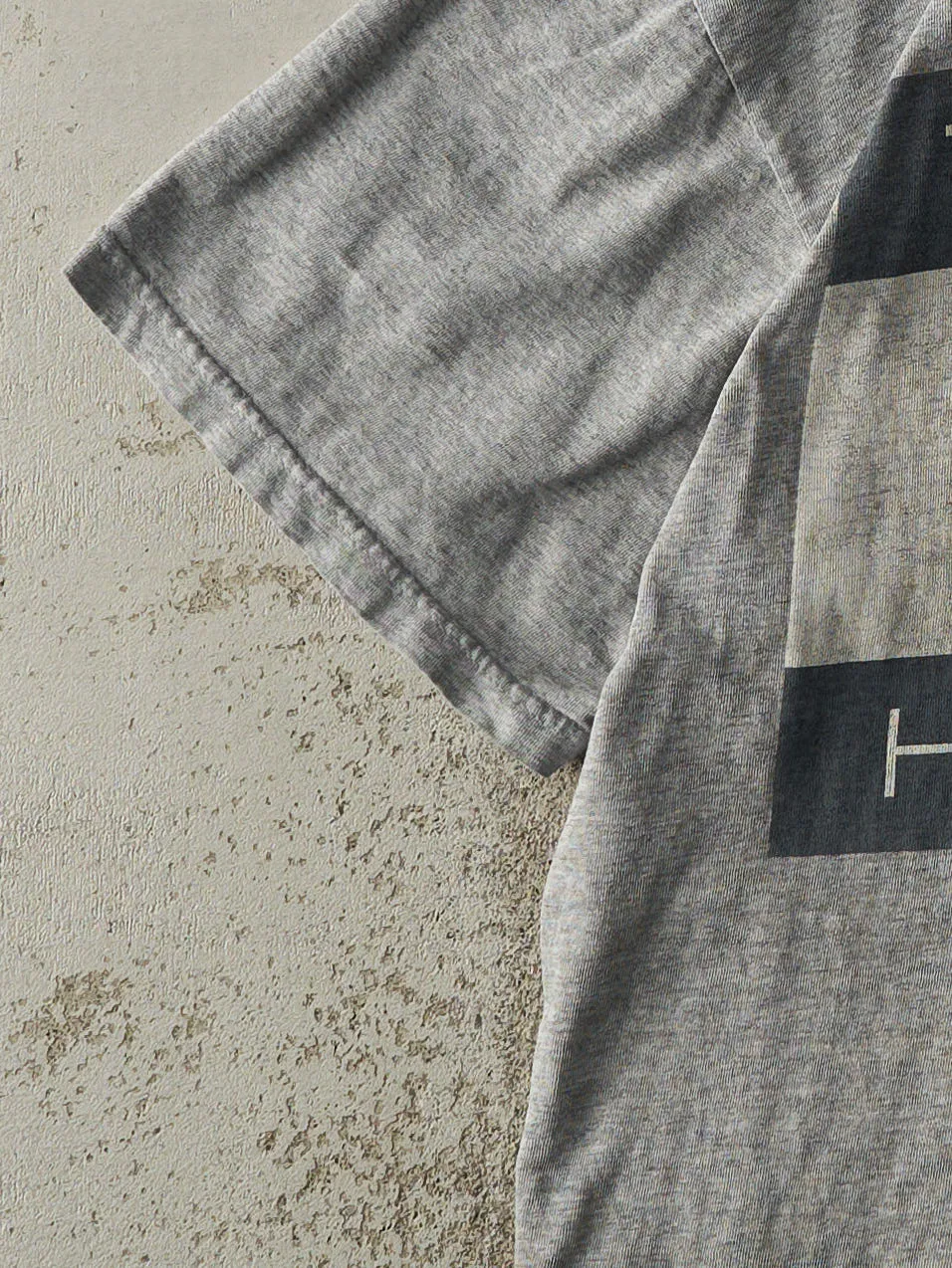 Vintage 90s Grey Tommy Hilfiger Logo Tee (XL) sold by Rebalance Vintage product image thumbnail 3