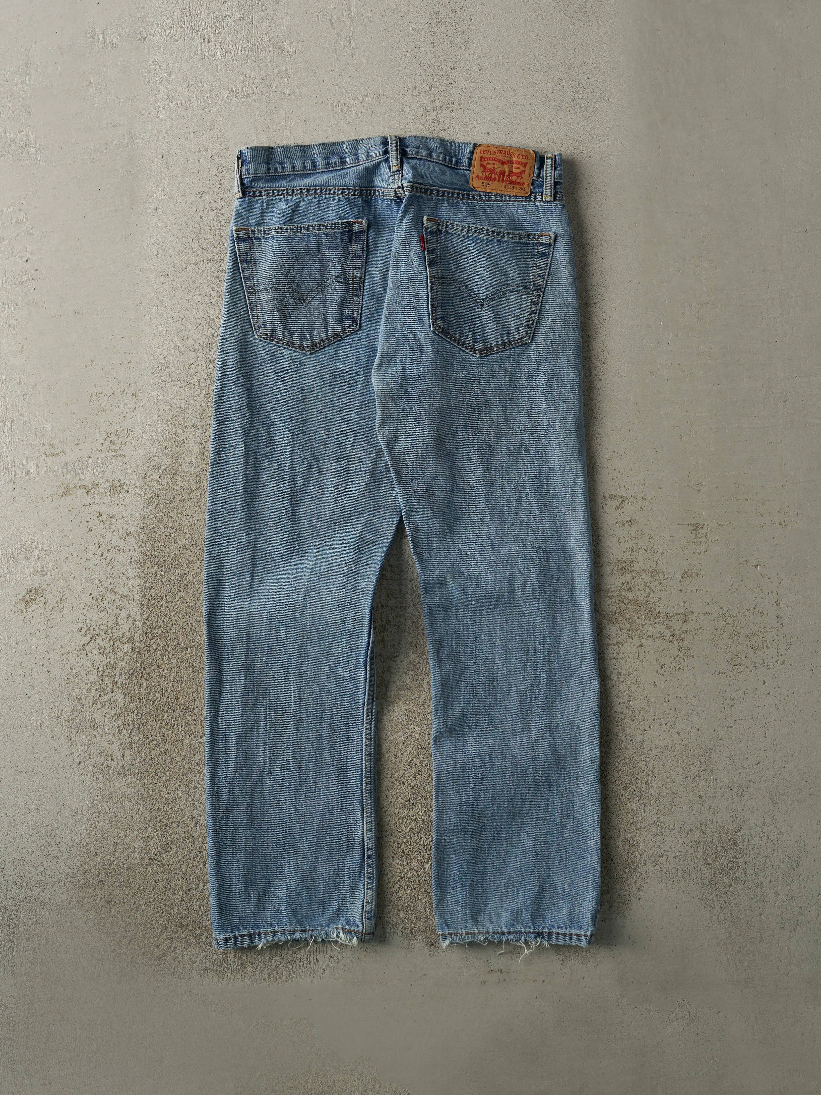Vintage Y2K Light Wash Levi's 505 Jeans (32x30) sold by Rebalance Vintage product image thumbnail 3