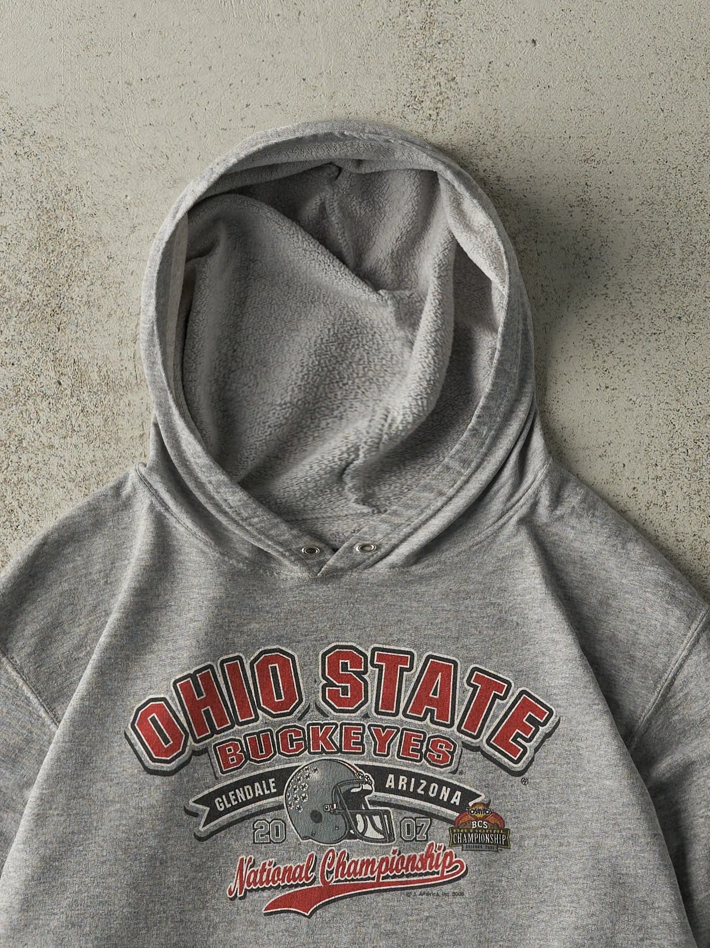 Vintage 07' Grey Ohio State Buckeyes Football Lightweight Hoodie (M) sold by Rebalance Vintage product image thumbnail 2