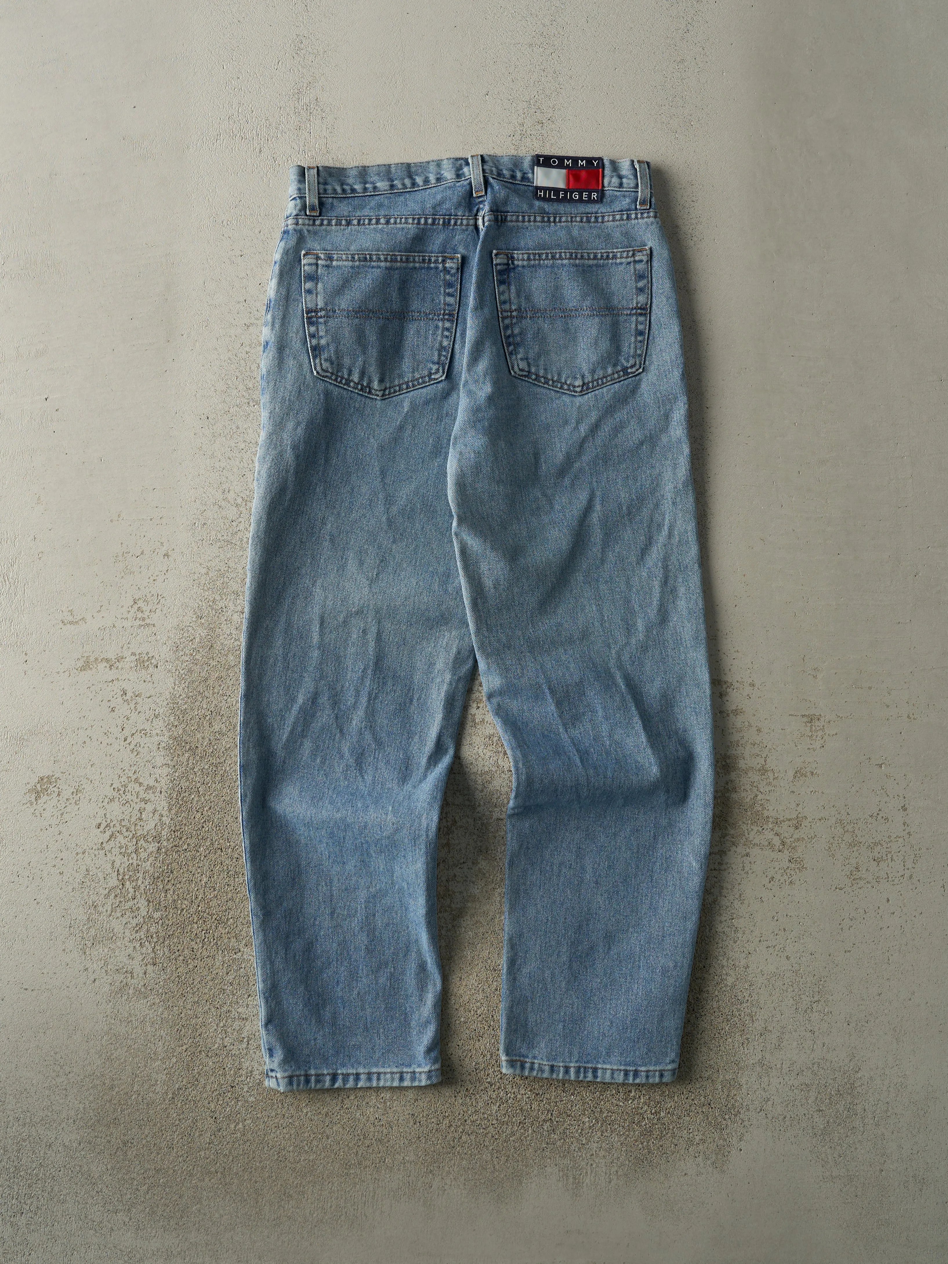 Vintage 90s Light Wash Tommy Hilfiger Jeans (32.5x30) sold by Rebalance Vintage product image thumbnail 3