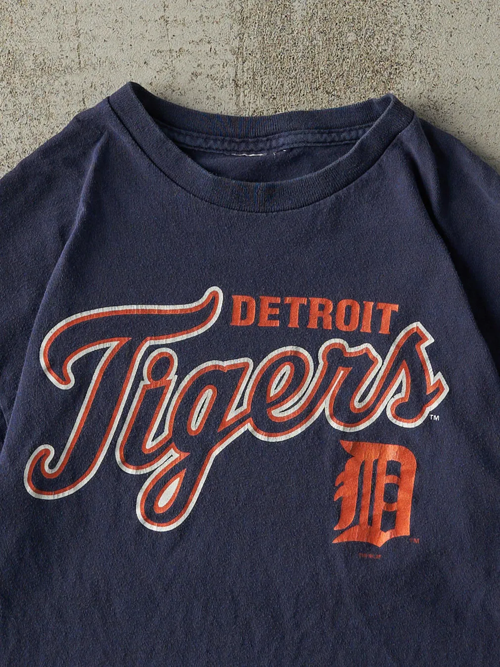 Vintage Y2K Navy Blue Detroit Tigers Tee (XS) sold by Rebalance Vintage product image thumbnail 2