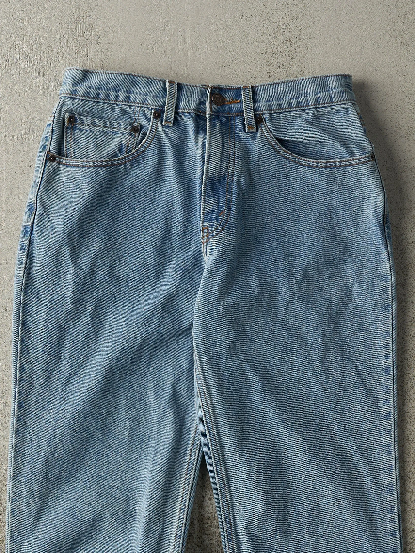 Vintage Y2K Light Wash Levi's Strauss Signature Series Jeans (30.5x33) sold by Rebalance Vintage product image thumbnail 4