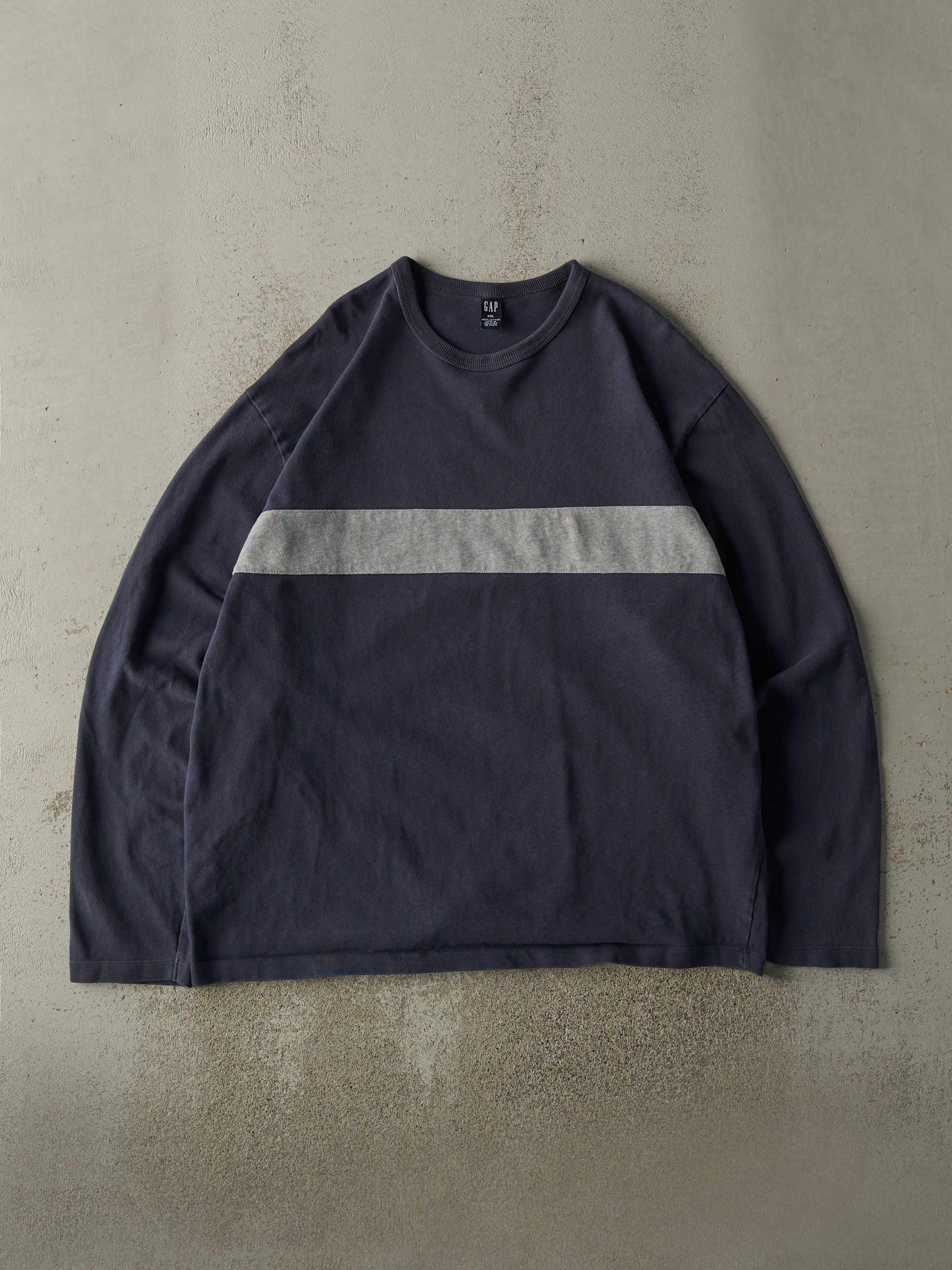 Vintage Y2K Navy Blue & Grey Gap Thermal Long Sleeve (XXL) sold by Rebalance Vintage