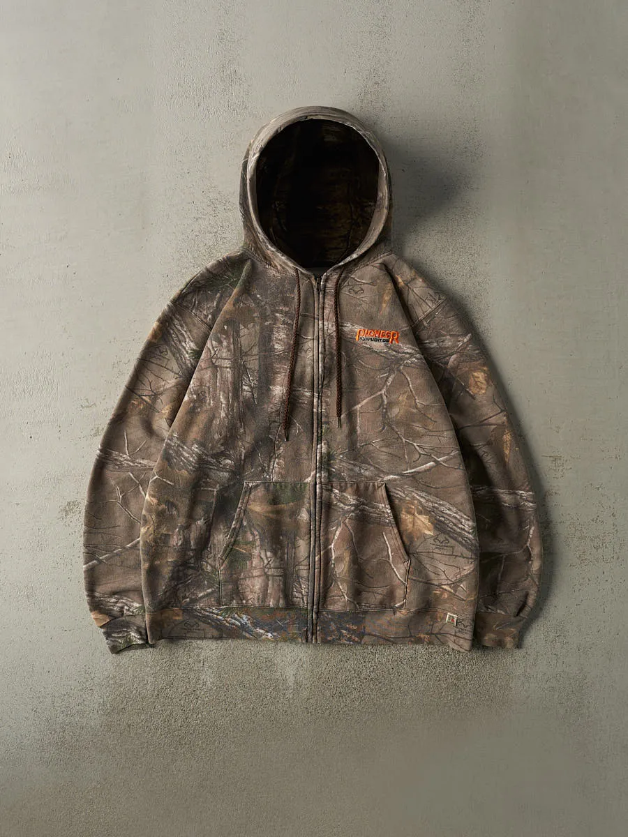 Vintage Y2K Camo Russell x Realtree Embroidered Zip Up Hoodie (L/XL) sold by Rebalance Vintage