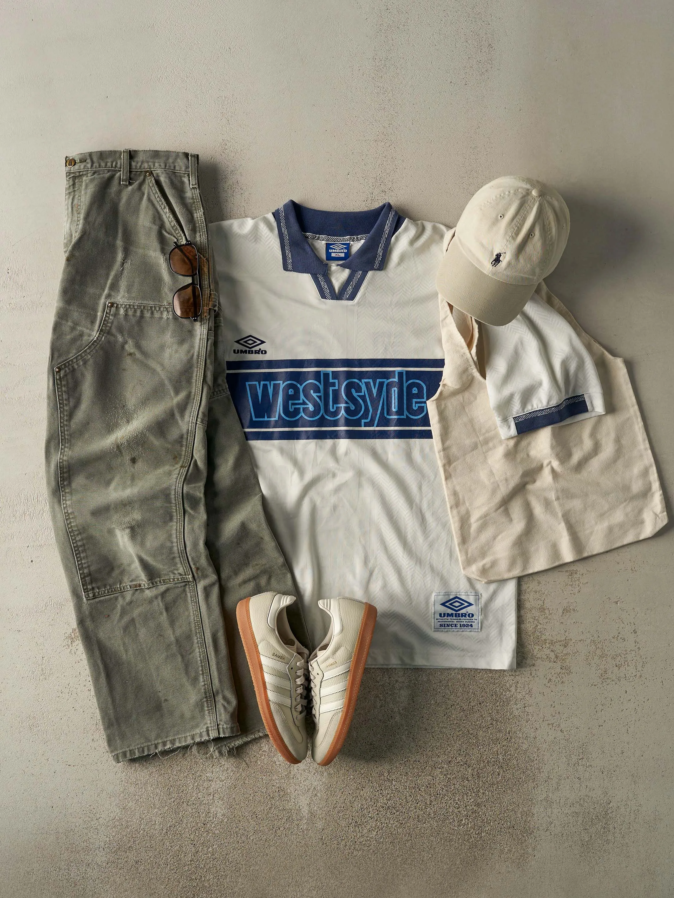 Vintage Y2K Green Carhartt Double Knee Carpenter Pants (34x31) sold by Rebalance Vintage product image thumbnail 2